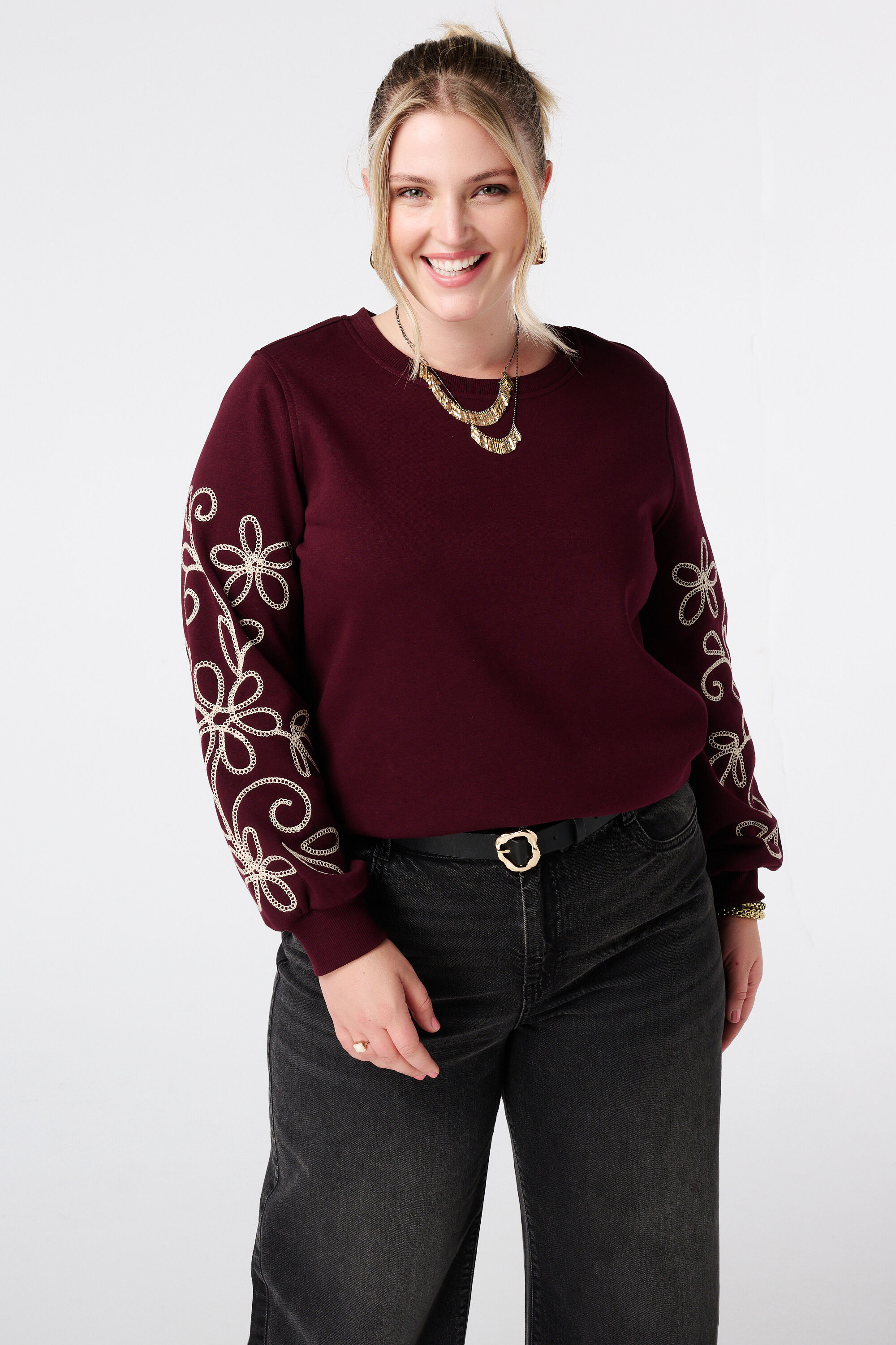 Sweater met broderie details