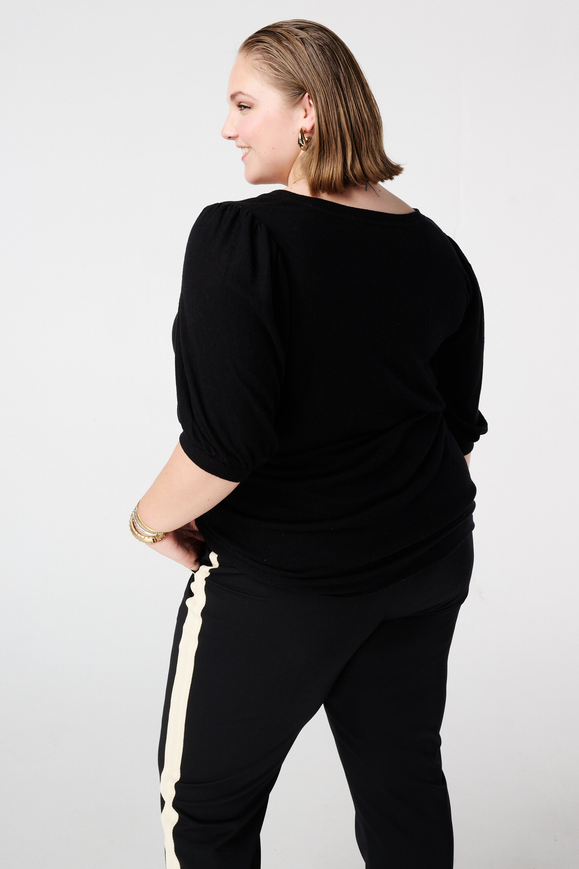 Top met korte ballonmouw image number 3