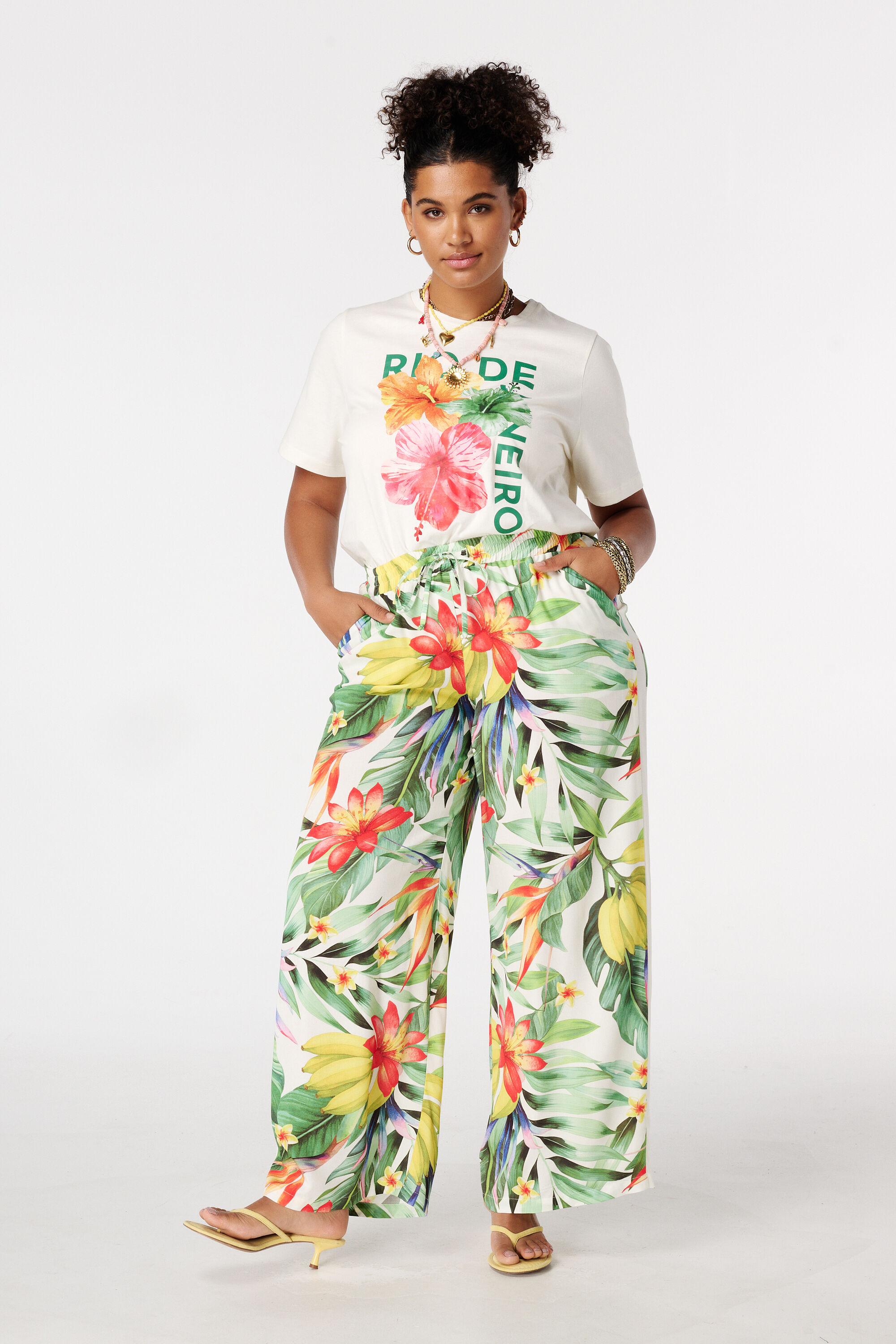 T-shirt met print image number 5