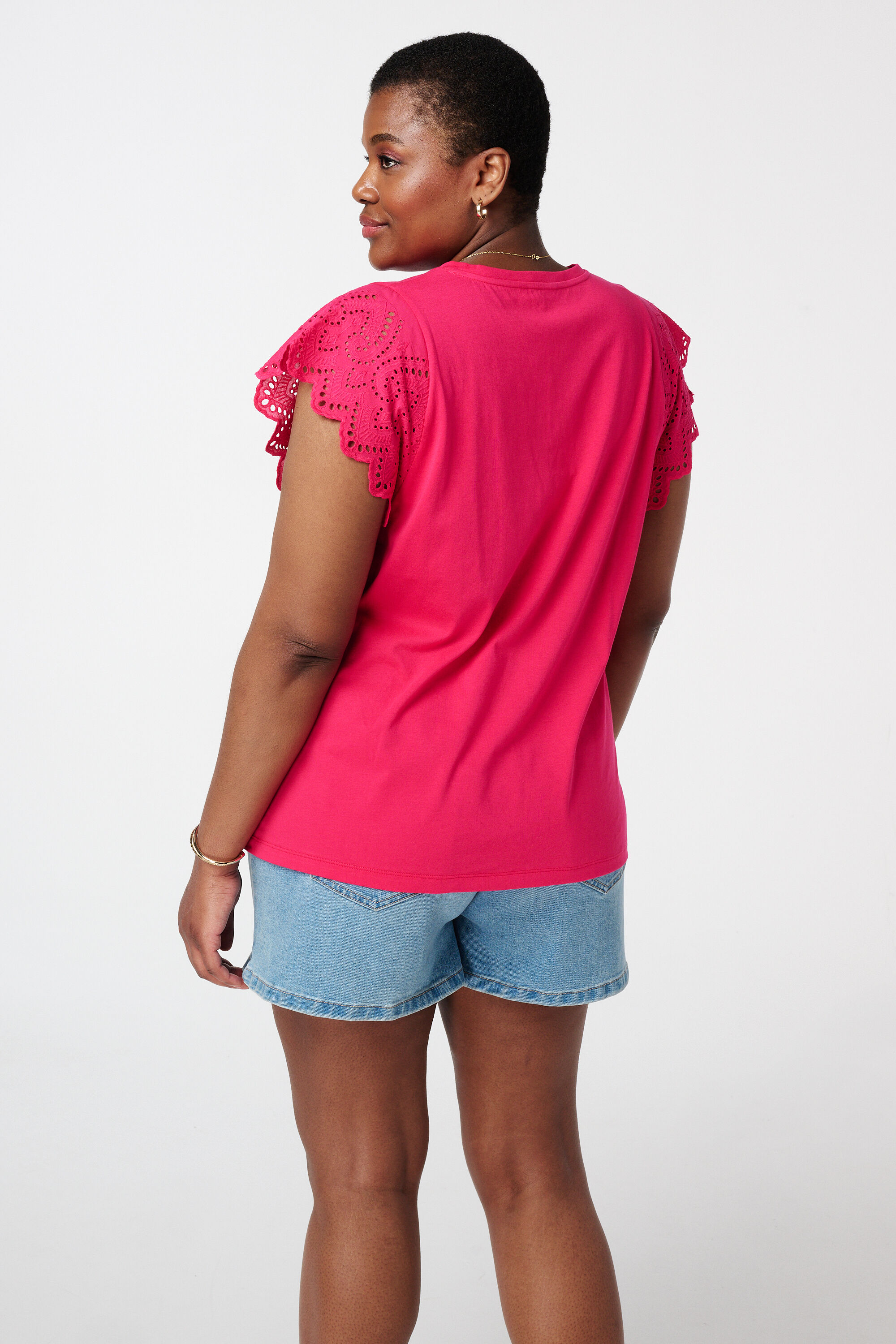 T-shirt met details op de mouwen image number 3