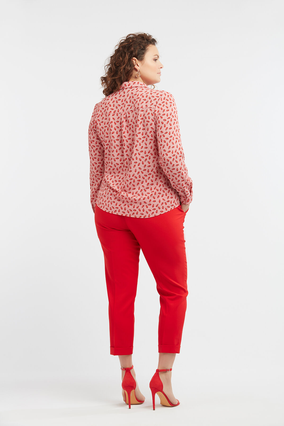 Blouse met lippenprint image number 5