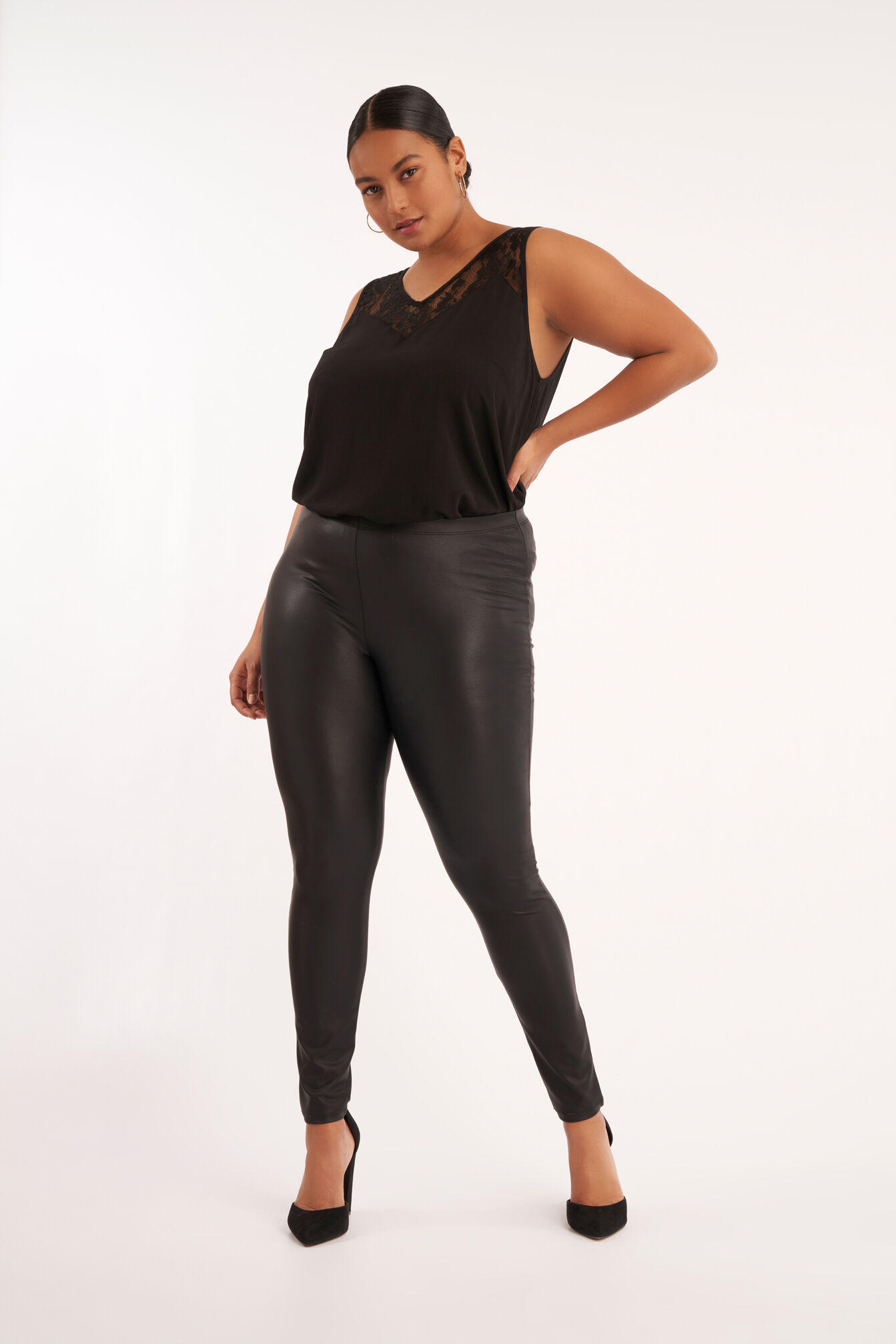 Legging en similicuir image number 5