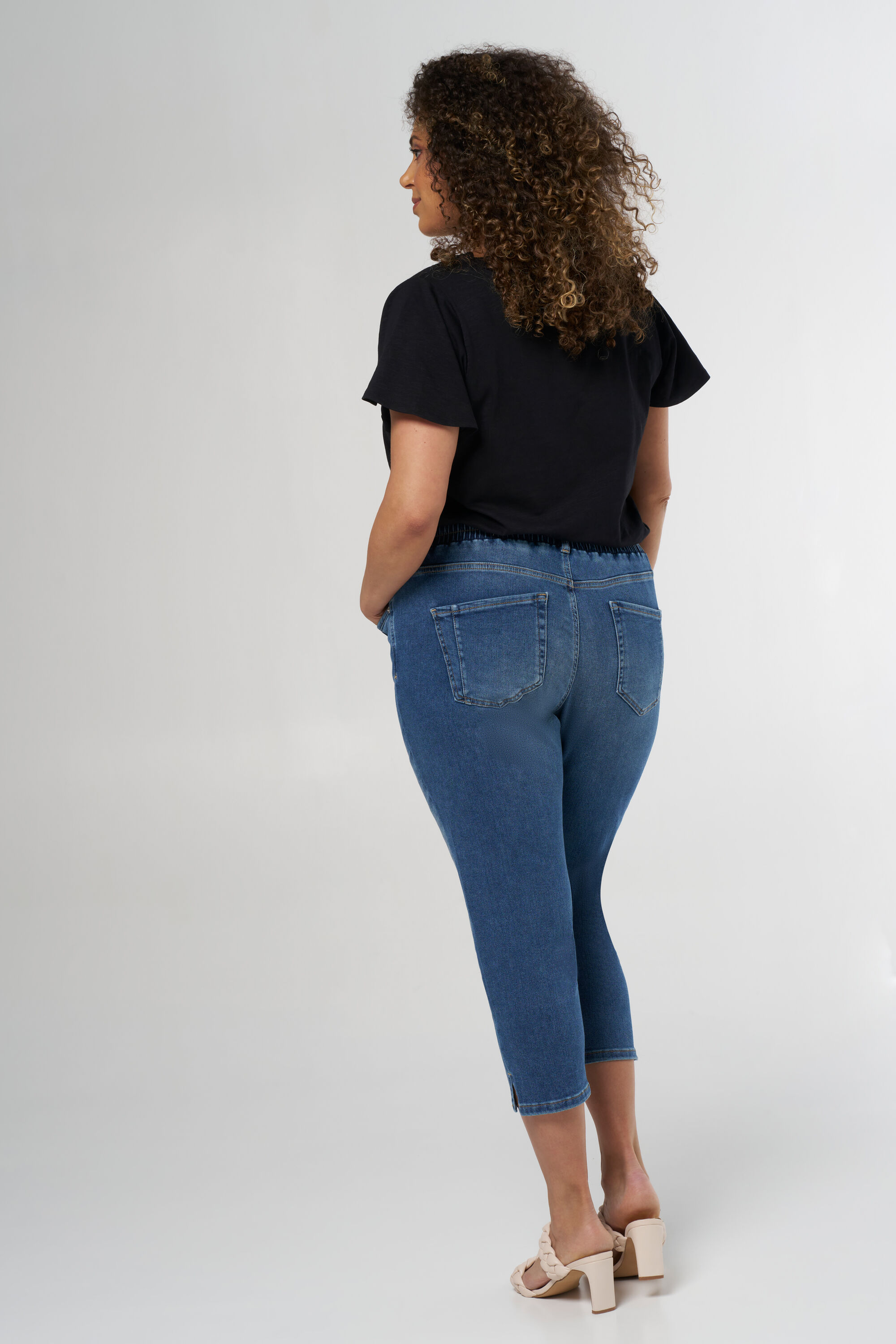 Pantalon longueur cheville avec ceinture &eacute;lastique confortable image number 3