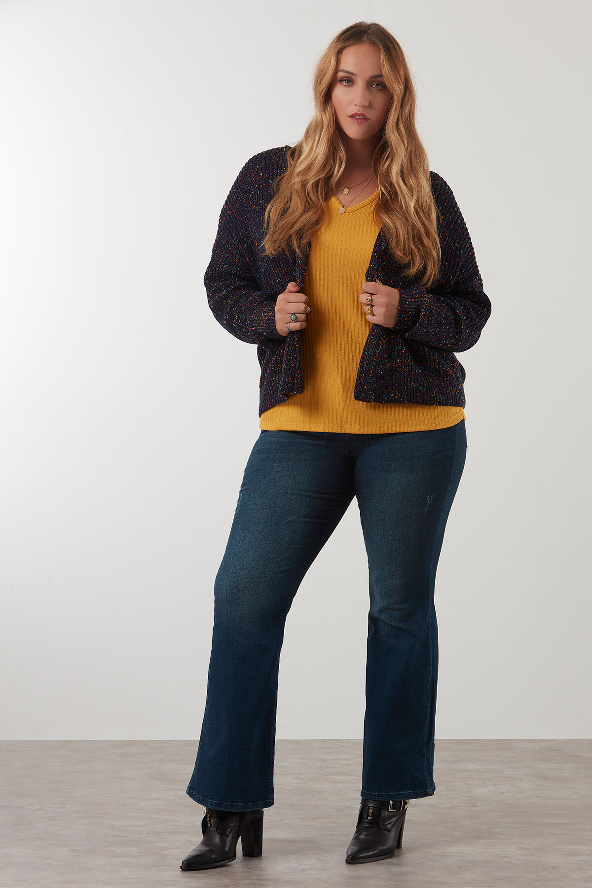 Top van ribstof image number 4