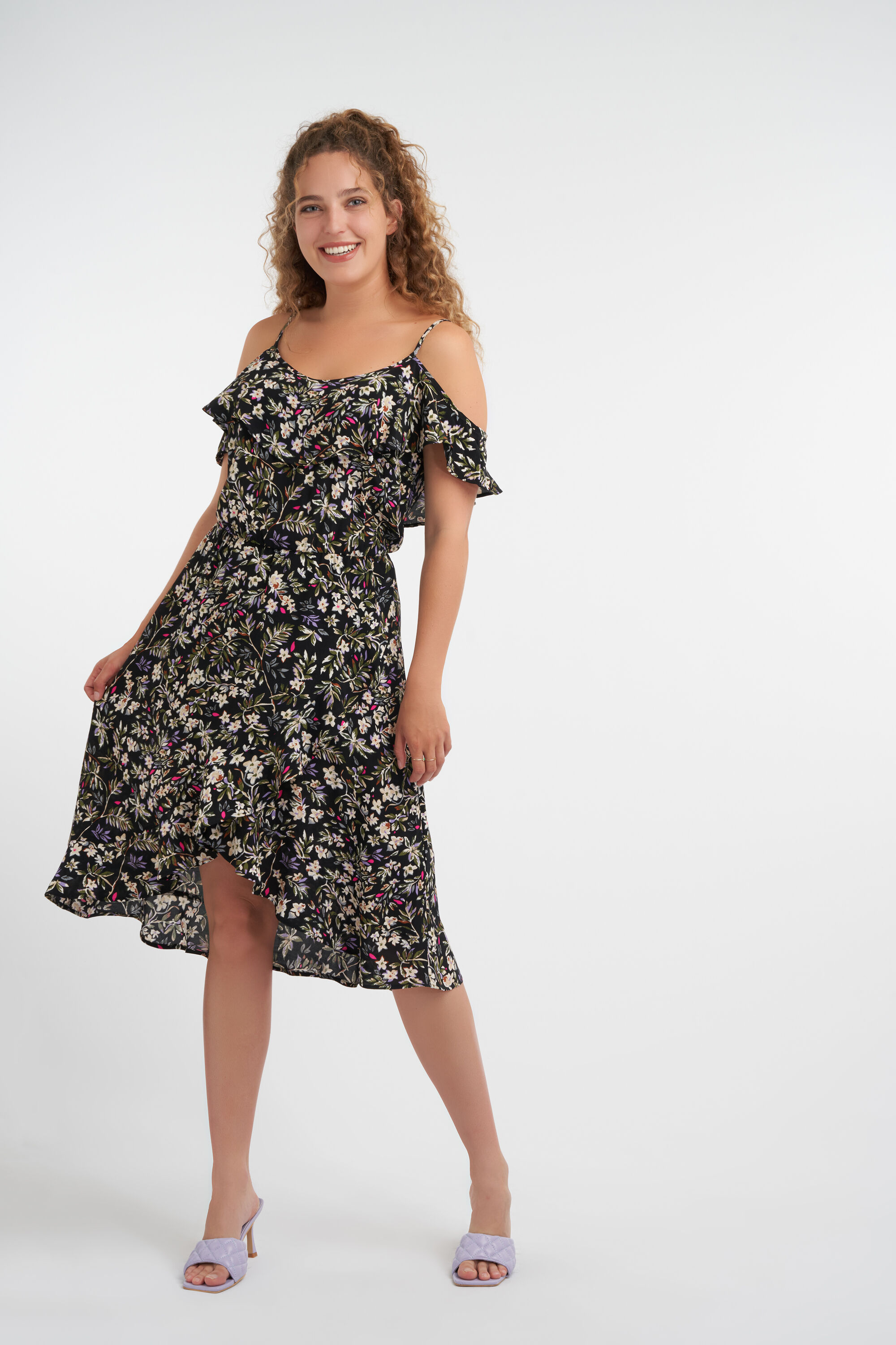Overslag jurk met cold shoulder  image number 6