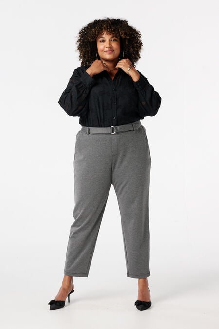 Pantalon slim fit avec ceinture Pantalon slim fit avec ceinture