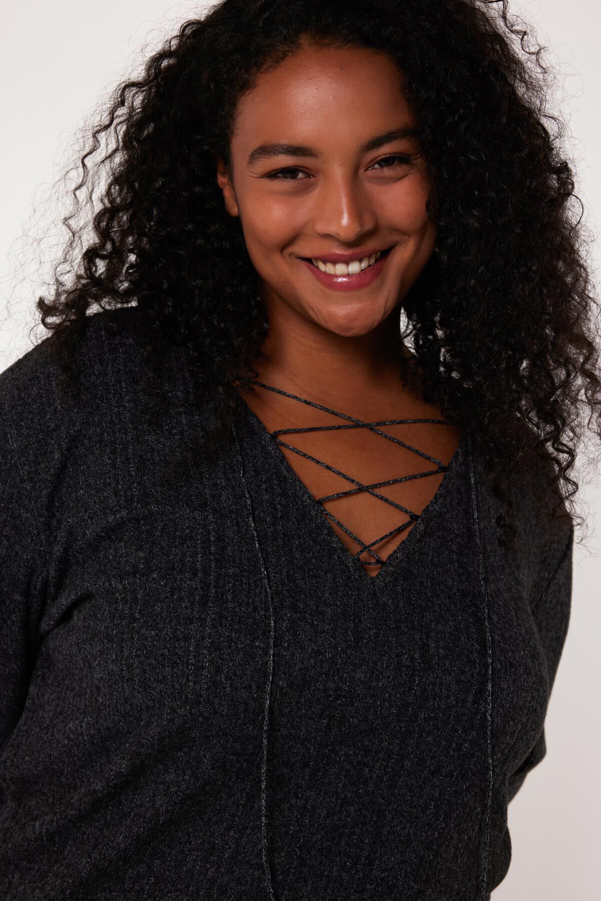 Rechtvallende top met v-hals image number 4