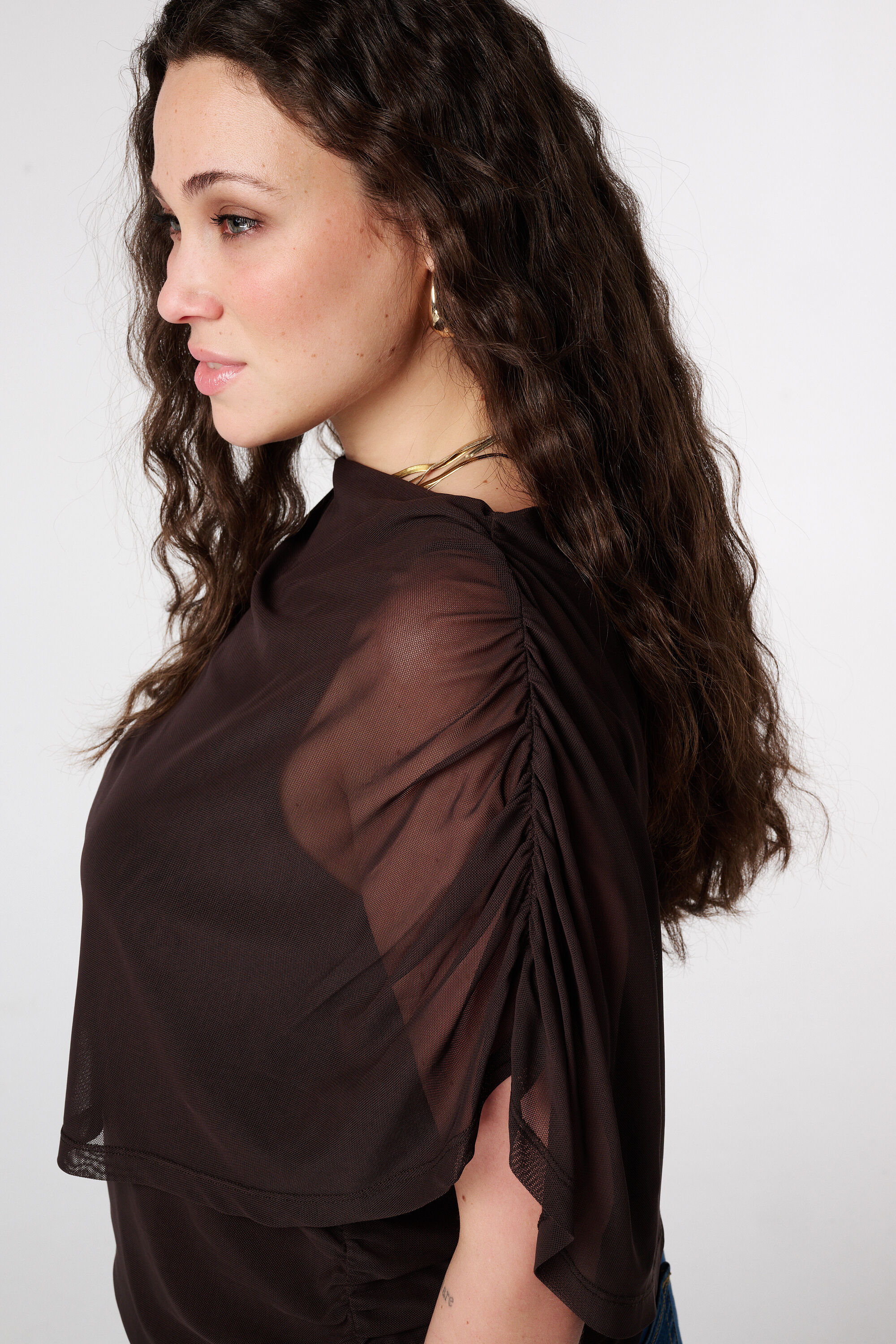 Mesh top met gedrapeerde mouwen image number 4