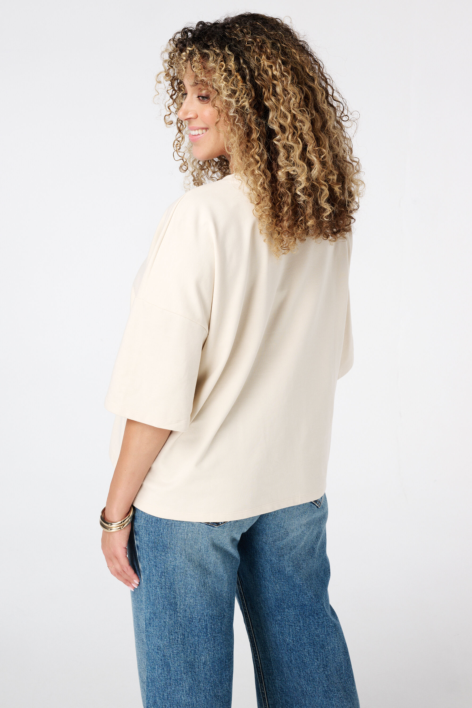 Oversized t-shirt image number 2