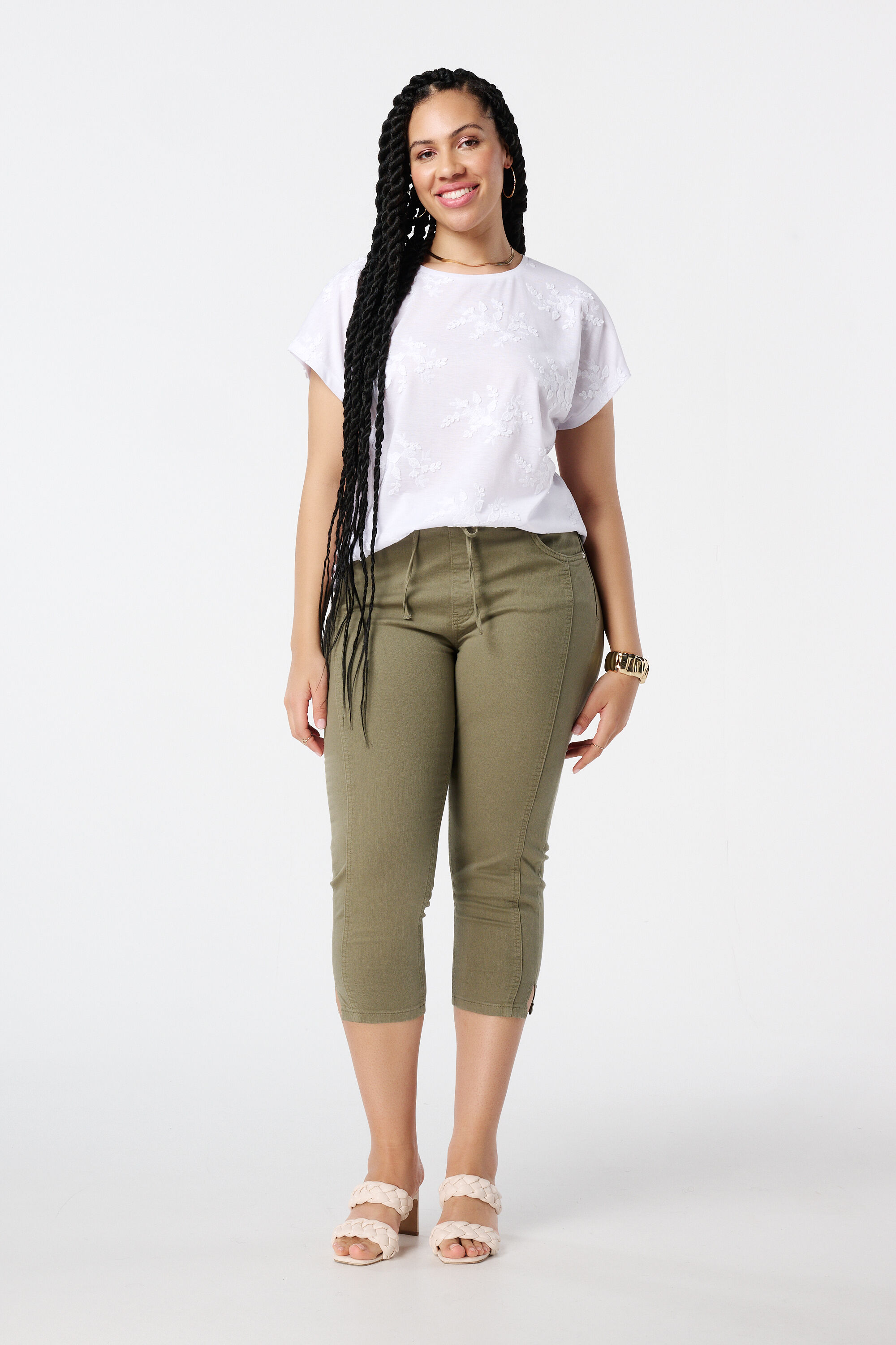 T-shirt avec broderie image number 5