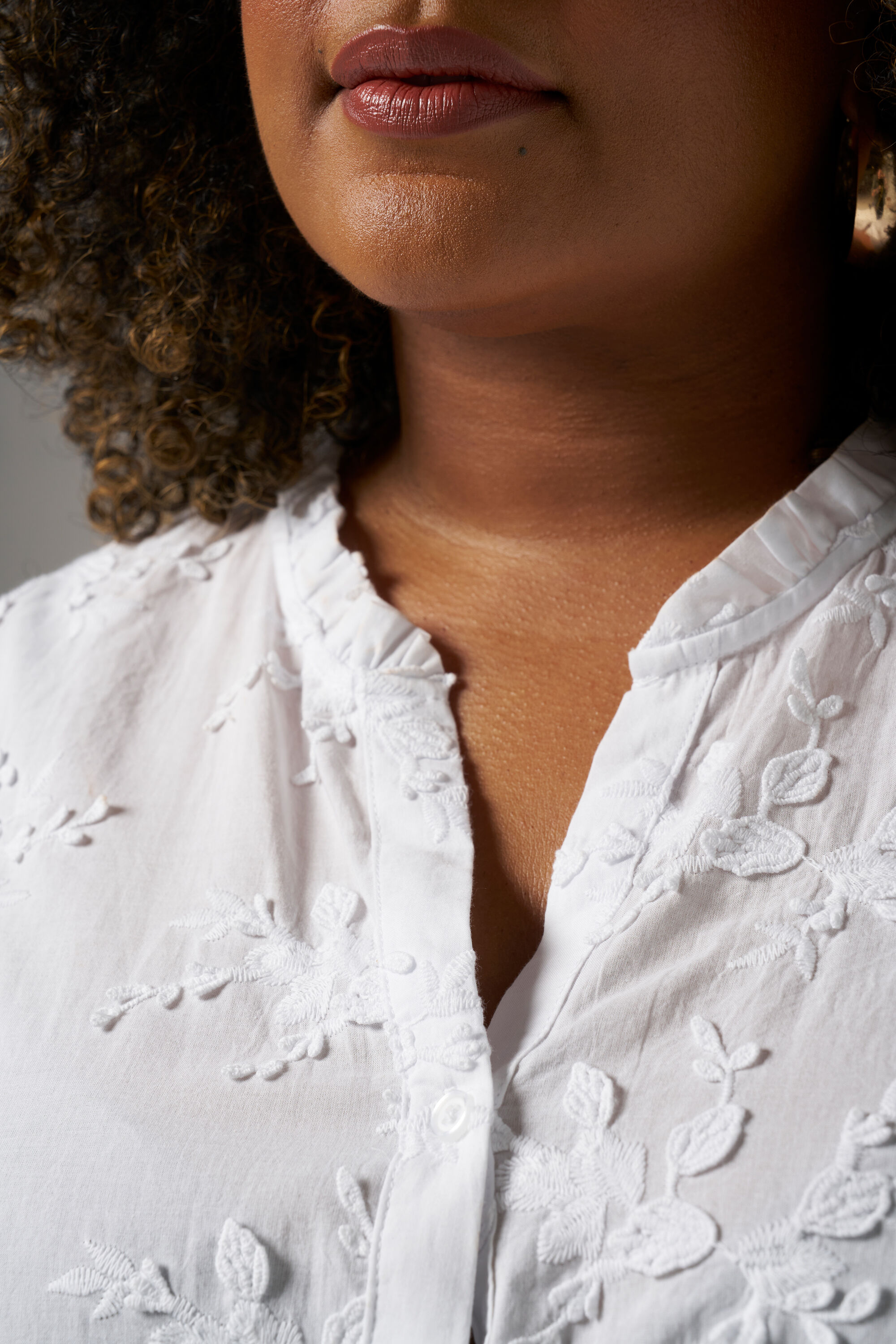 Blouse met borduursel image number 4