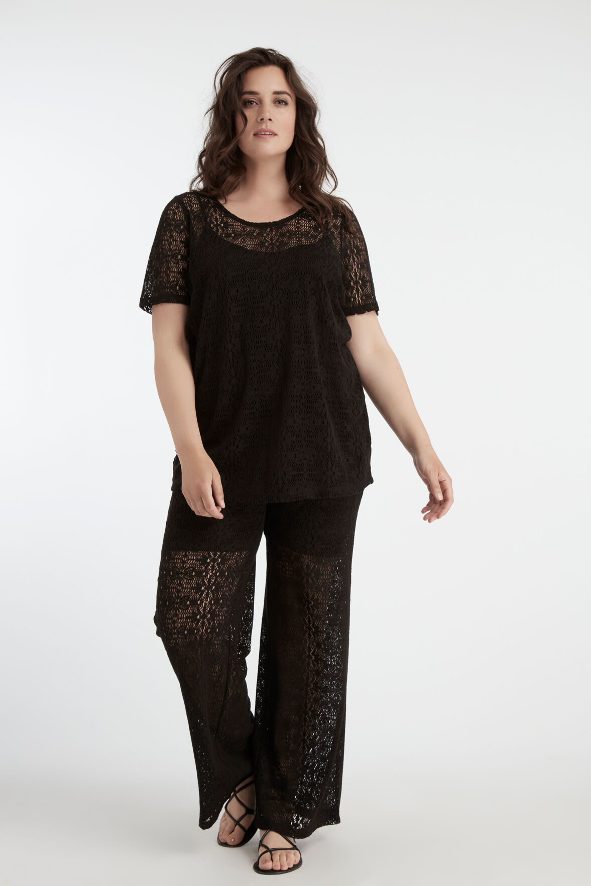 Haut long en crochet image number 5