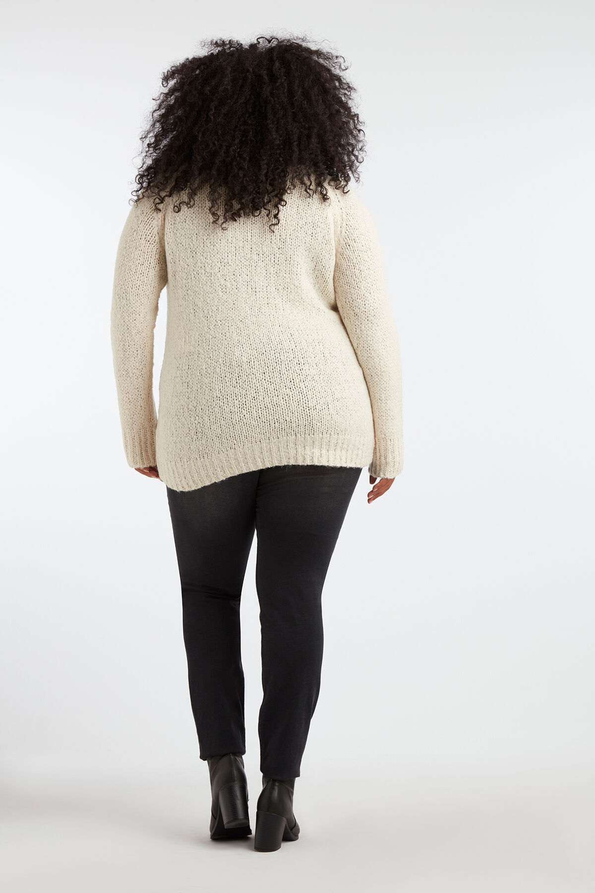 Pull-over &agrave; col rond image number 6