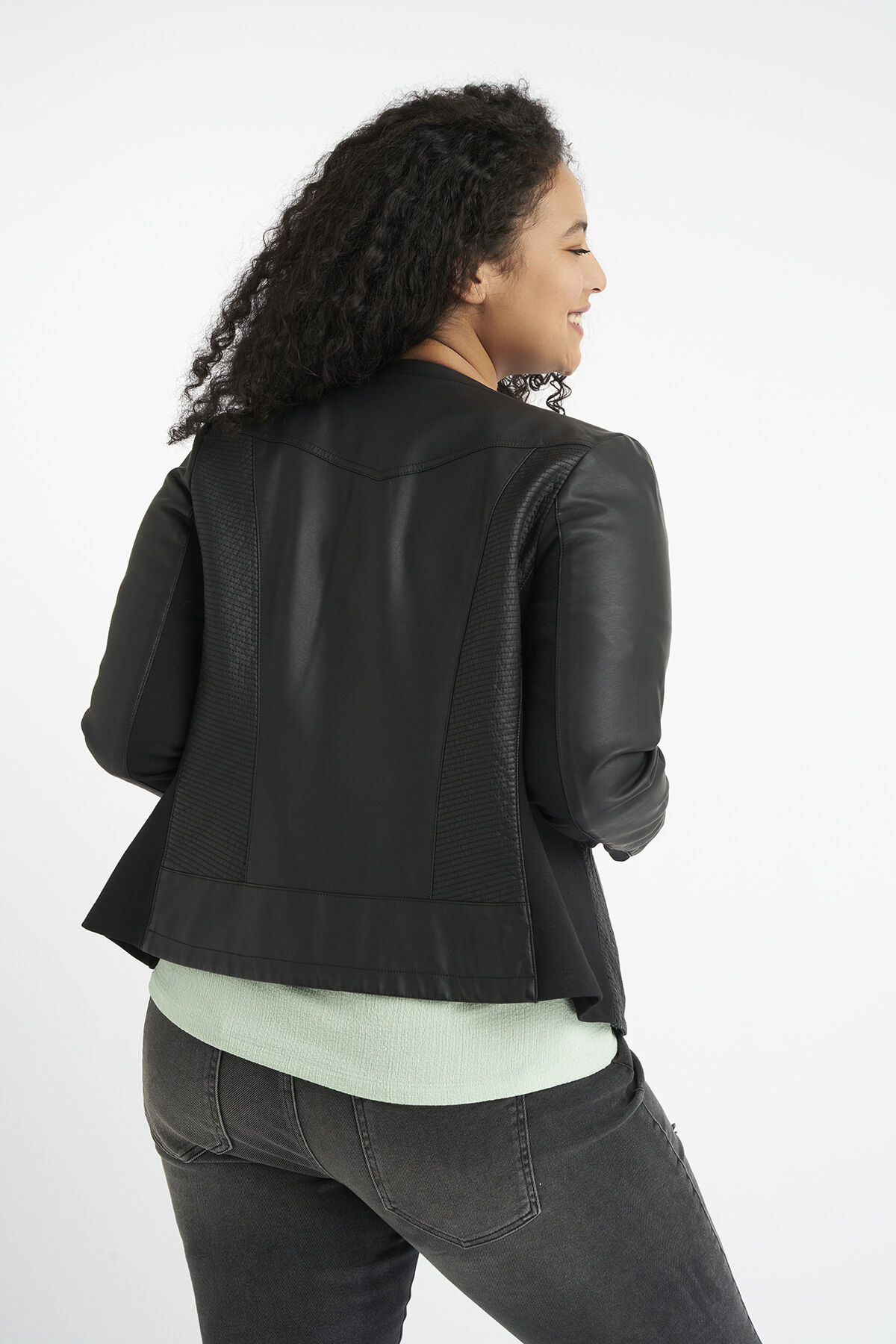 Imitatieleren bikerjack met ronde hals image number 3