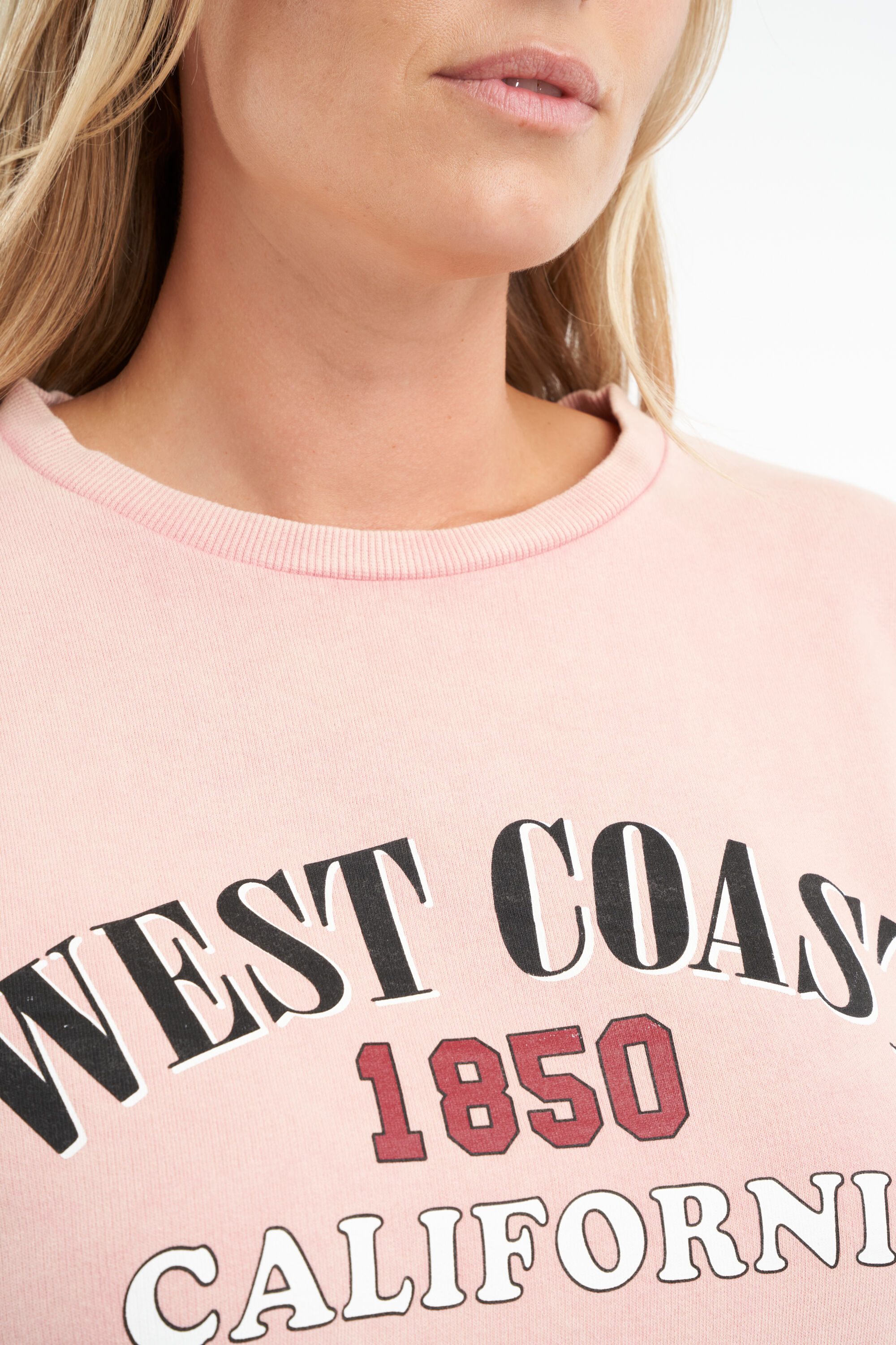 Sweater image number 6