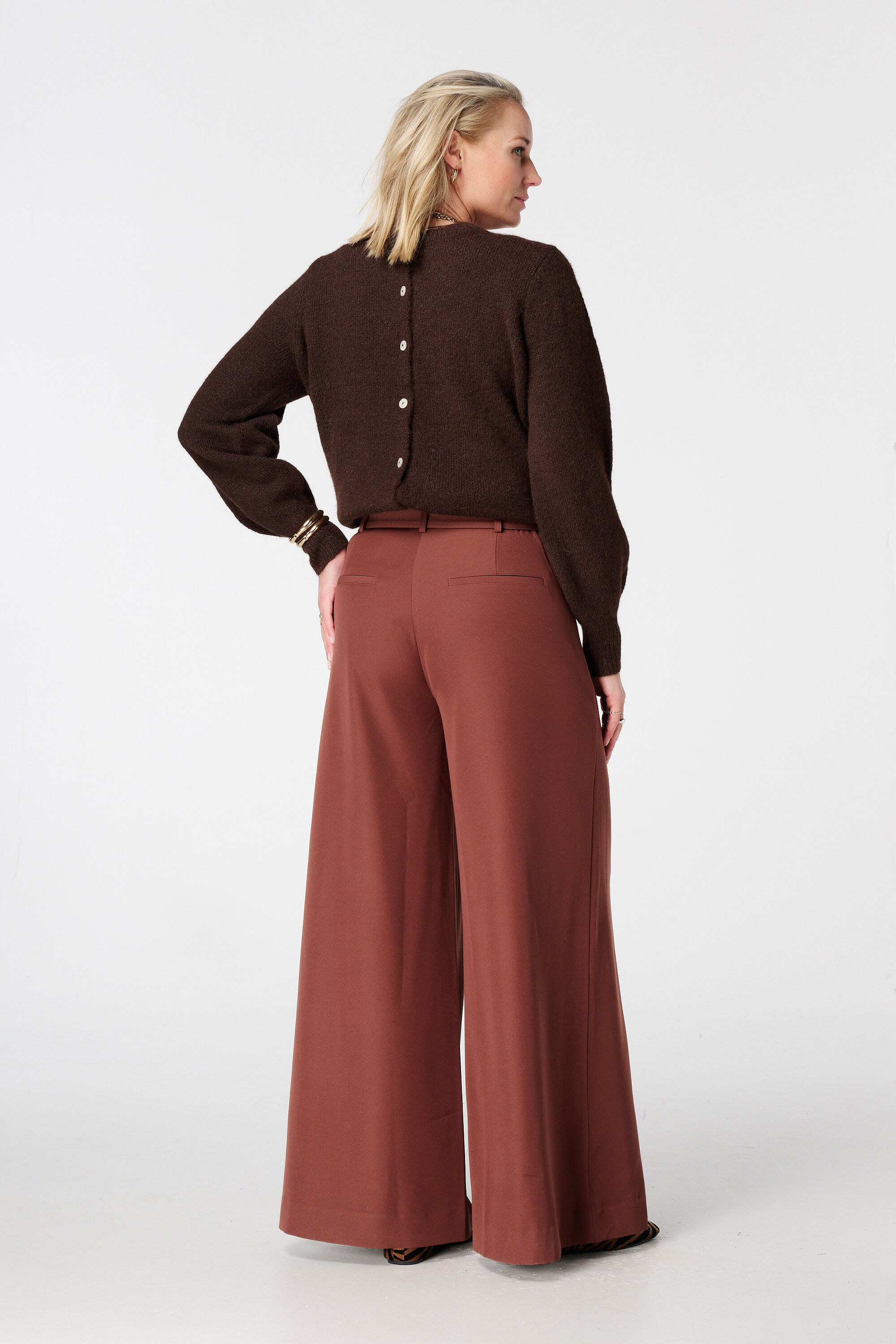 Wide leg pantalon met bies en taille riem image number 3
