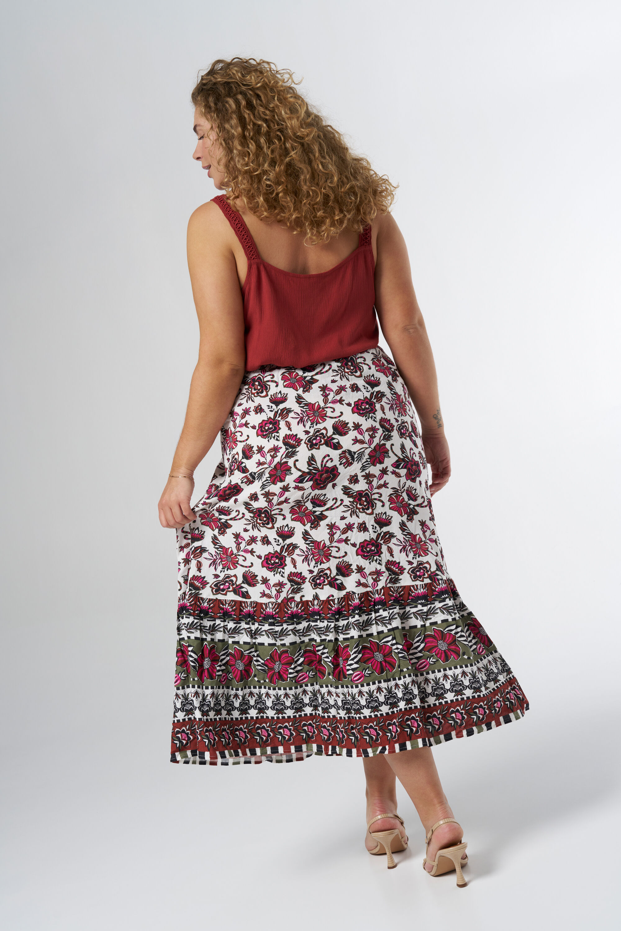 Midi rok met bloemenprint image number 3