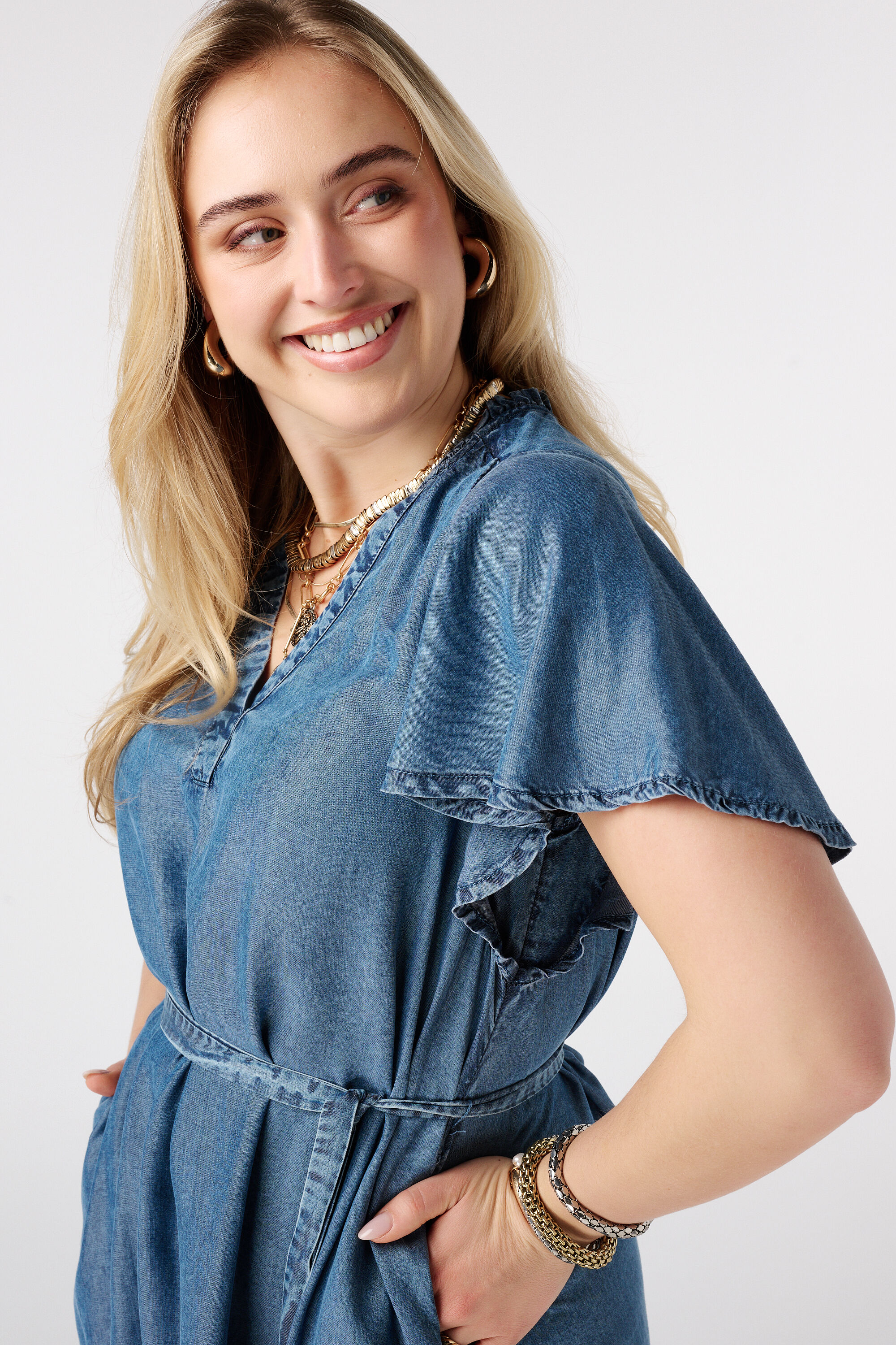 Spijkerjurkje met ceintuur image number 4