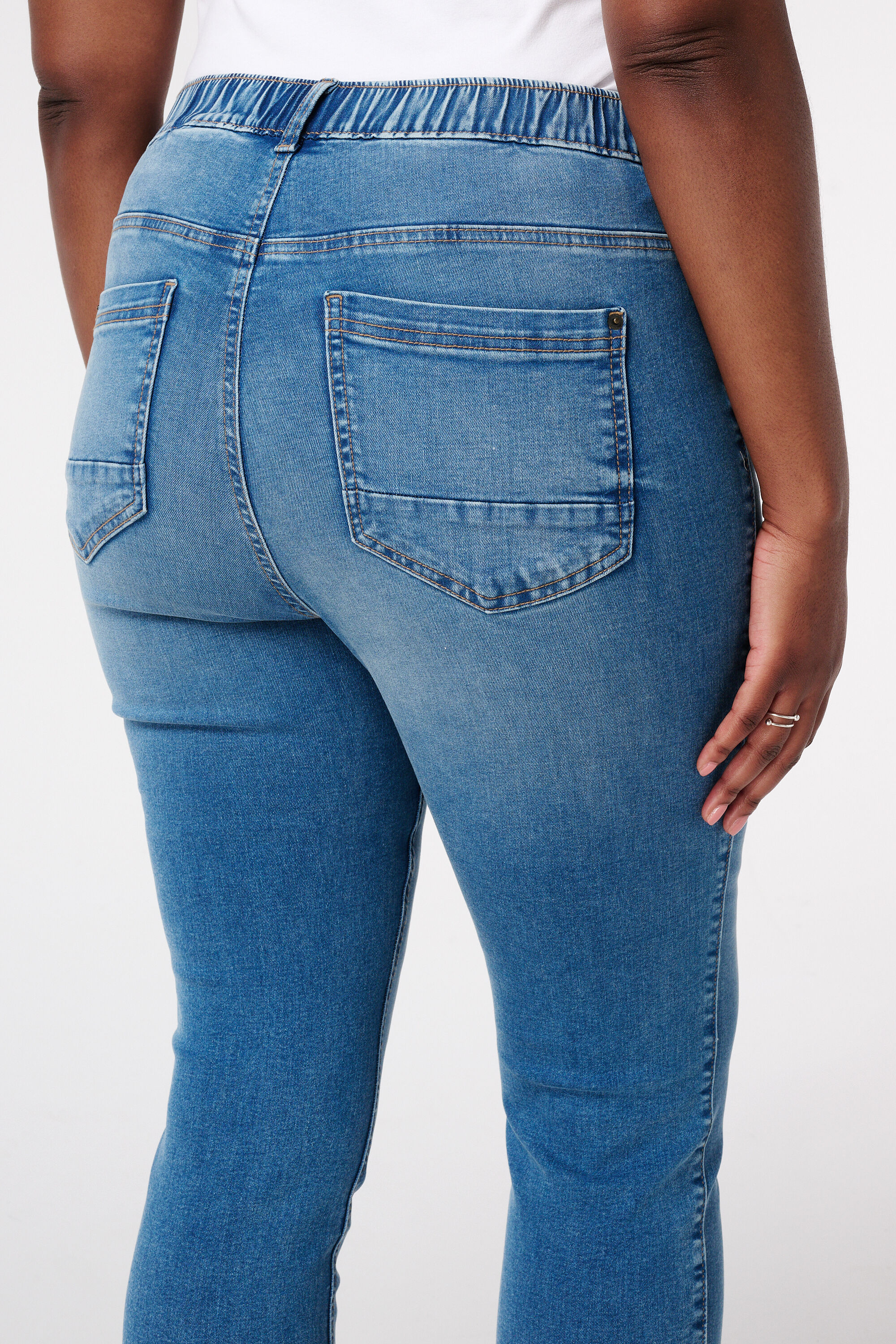 Tregging 3/4 image number 4