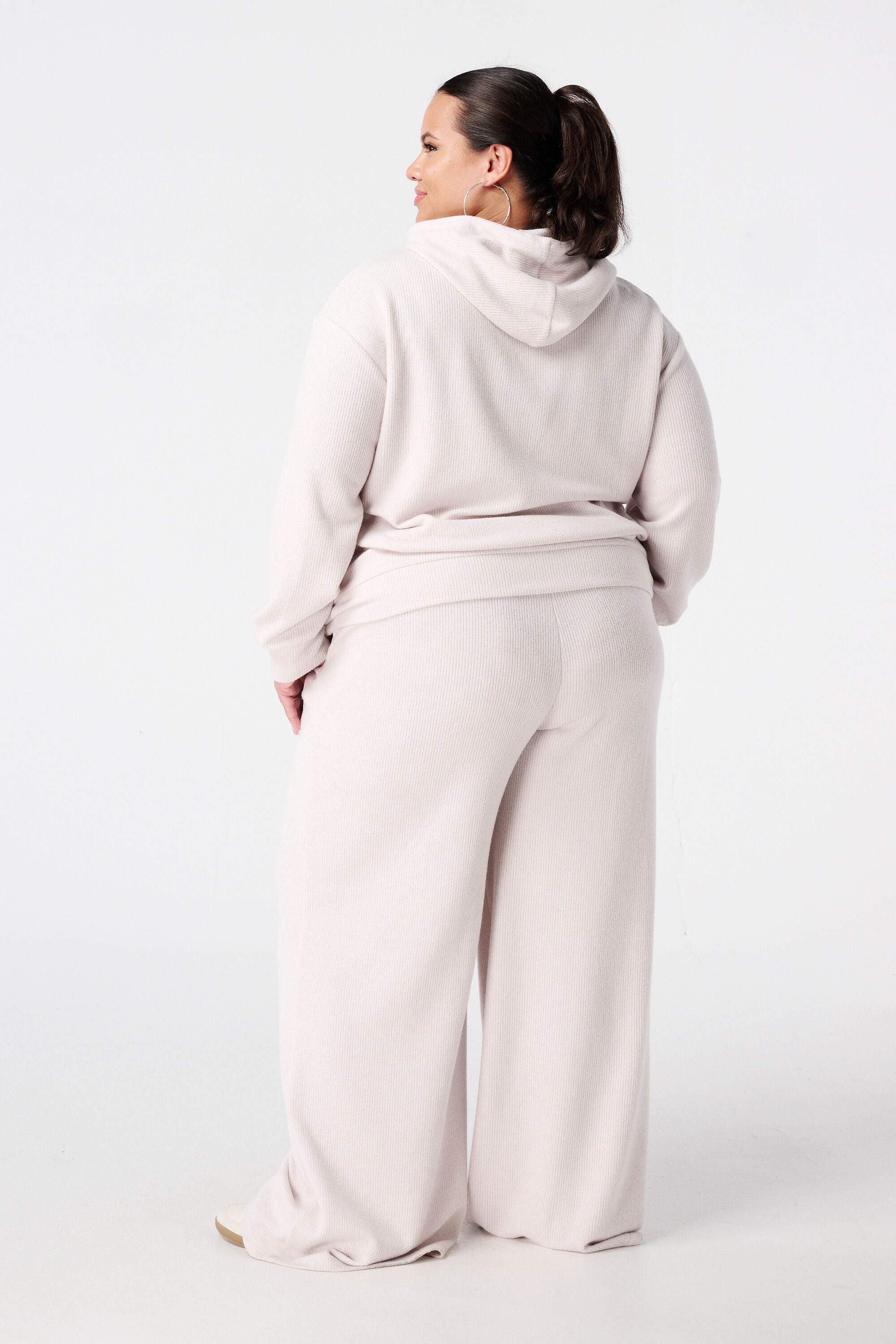 Rechte broek met elastieke taille image number 3