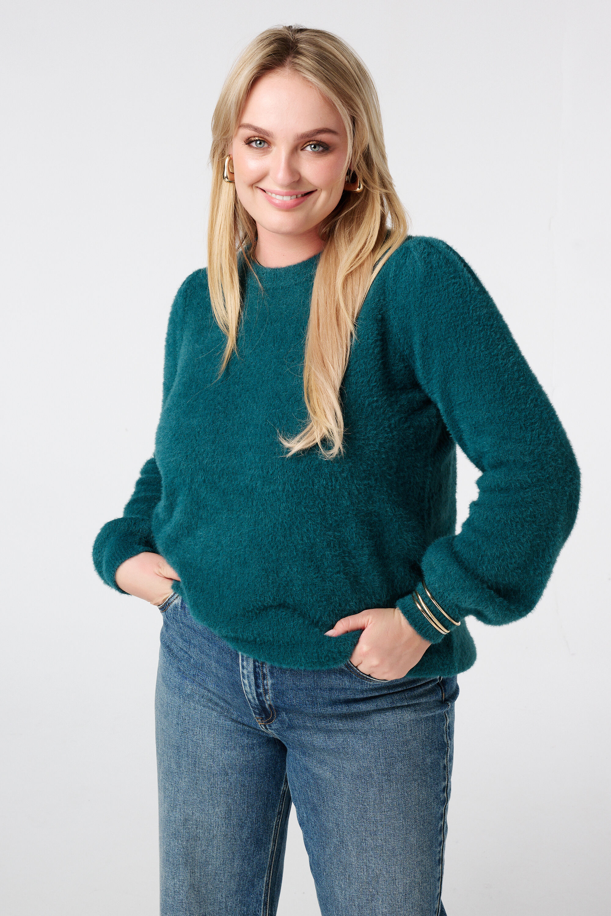 Gebreide trui van zachte garen