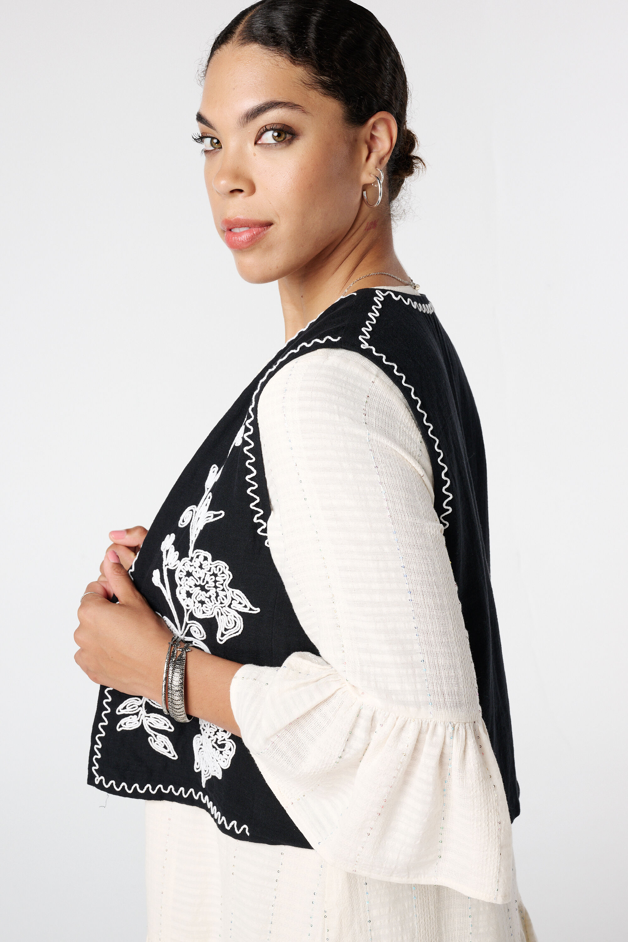 Gilet met borduursels image number 4