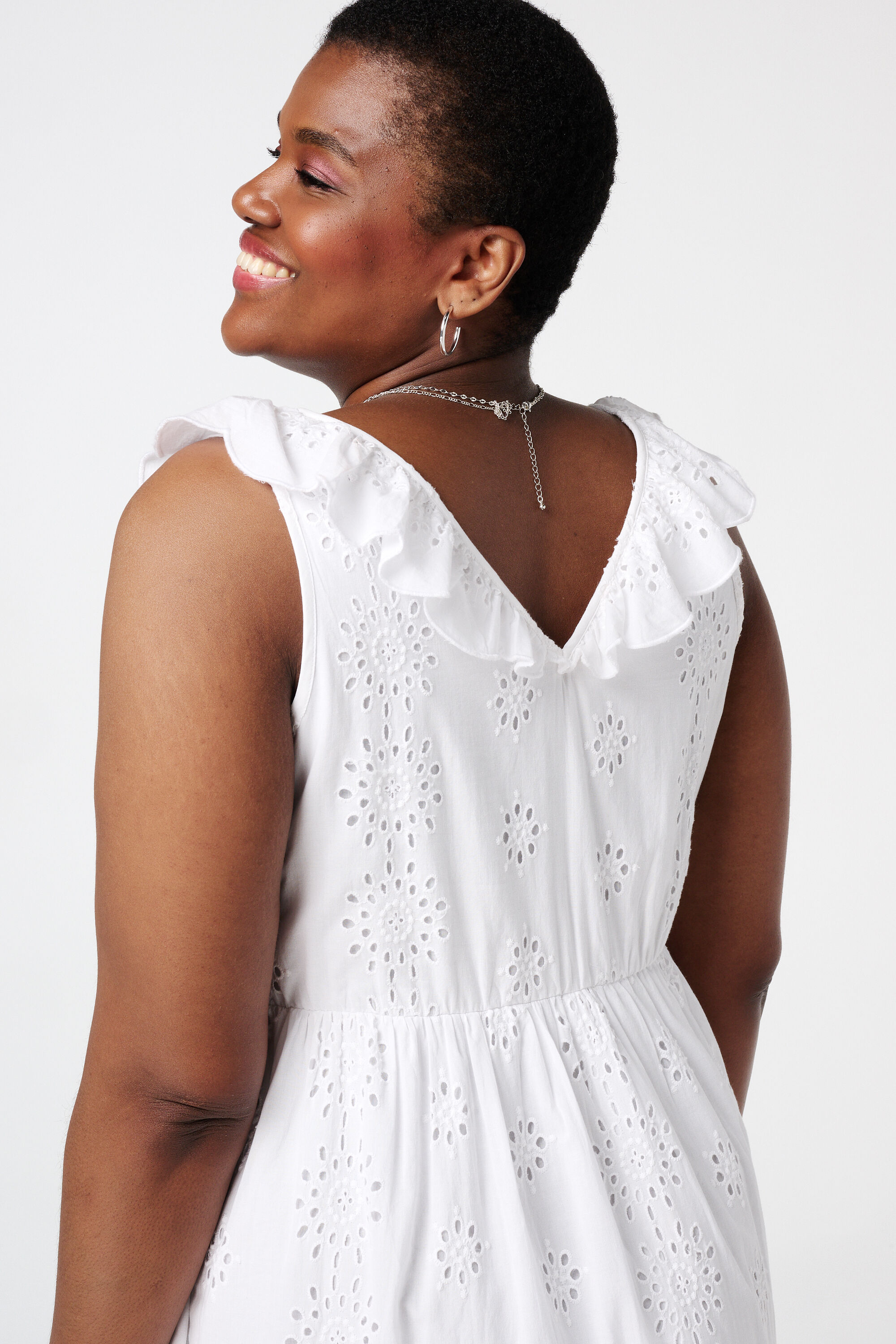 Jurk met broderie patroon image number 4