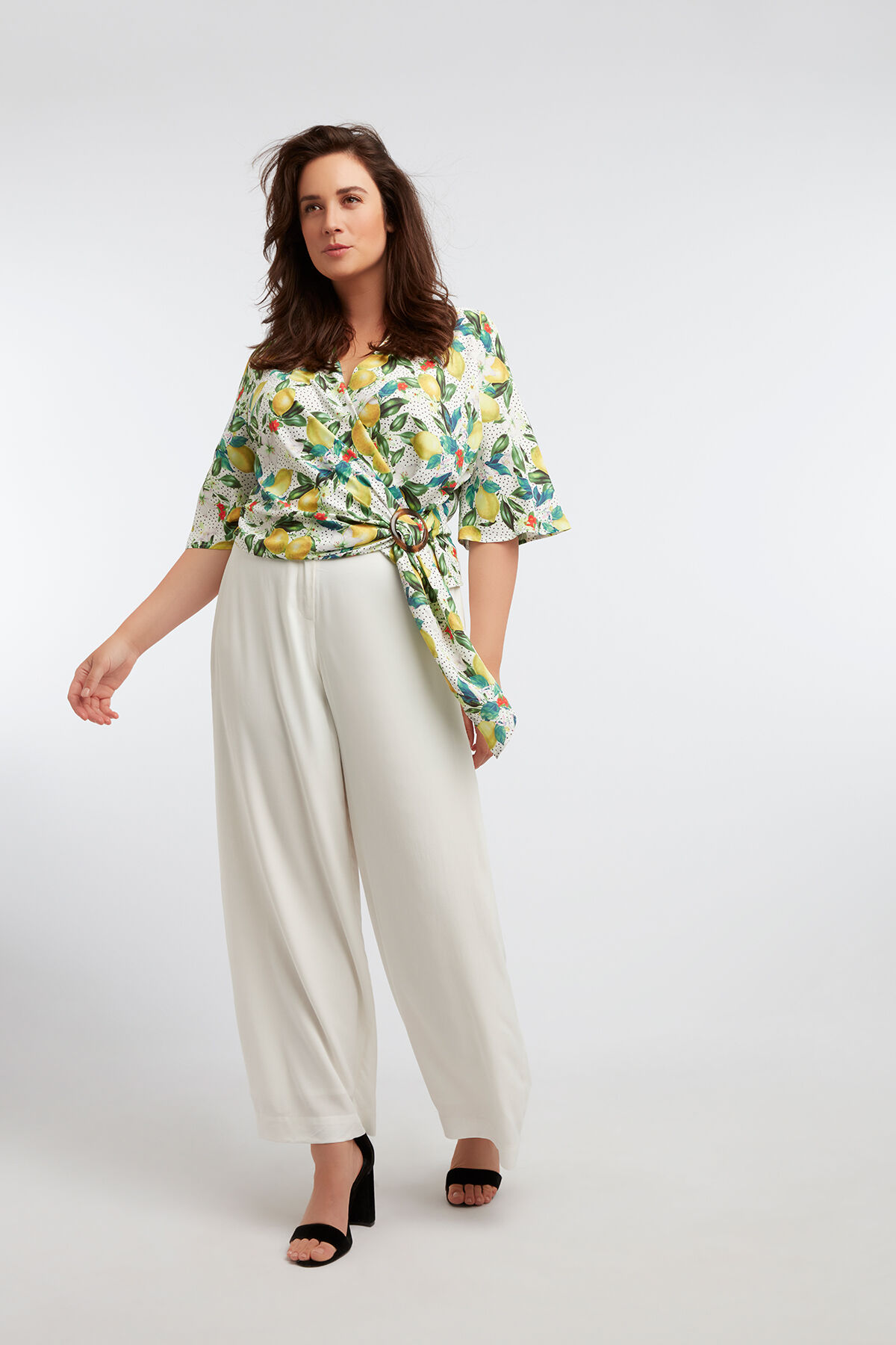 Wijdvallende broek met linnen look image number 5