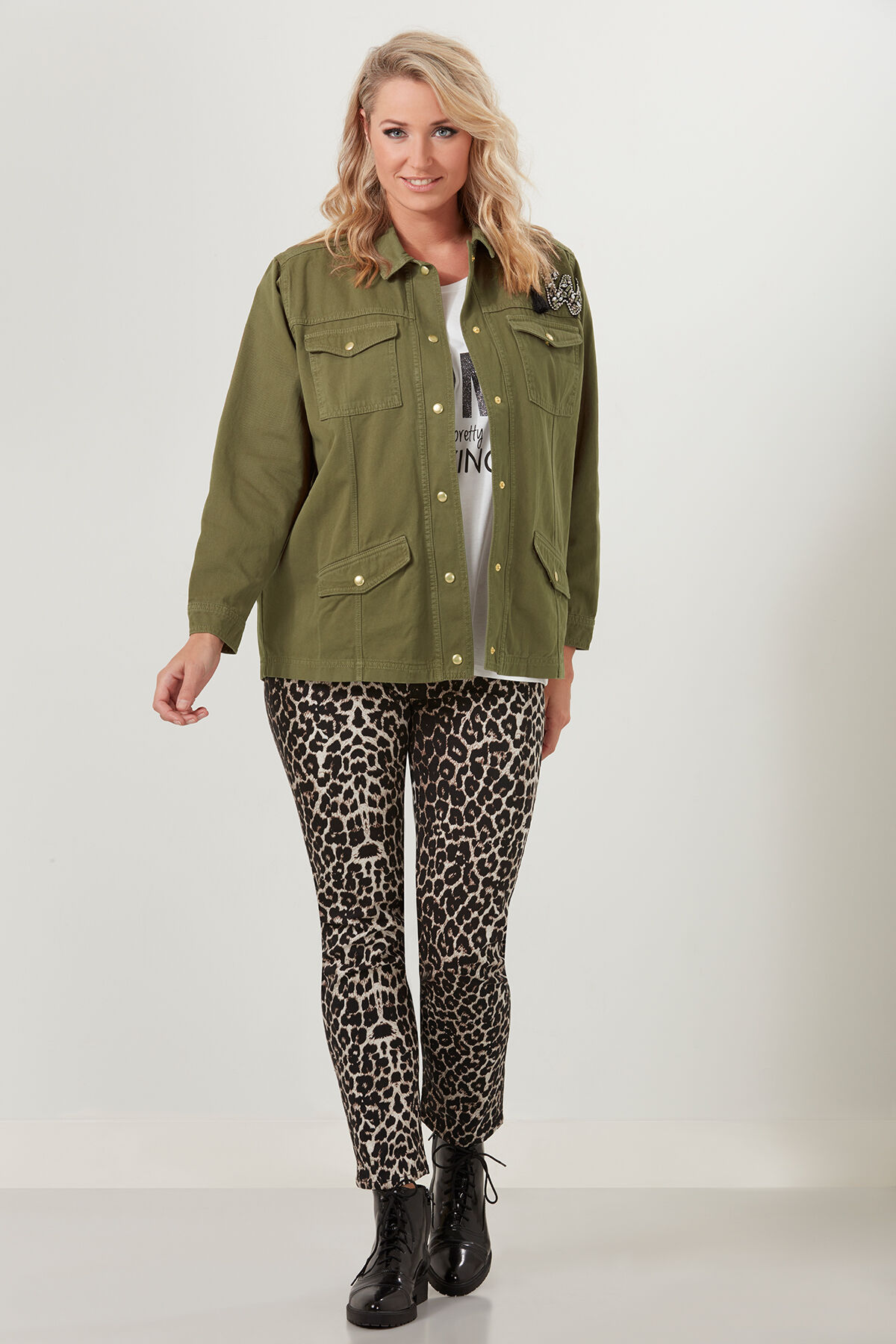 Jasje met applicaties en tekstprint image number 5