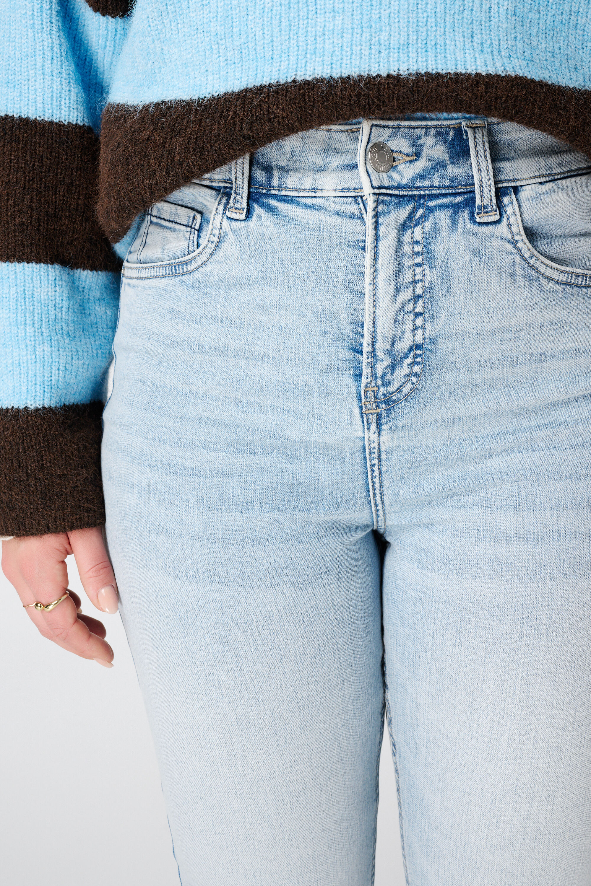 Jean skinny CHERRY image number 4