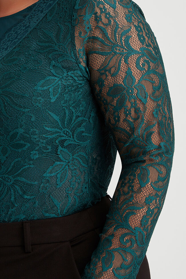 Body en dentelle image number 6