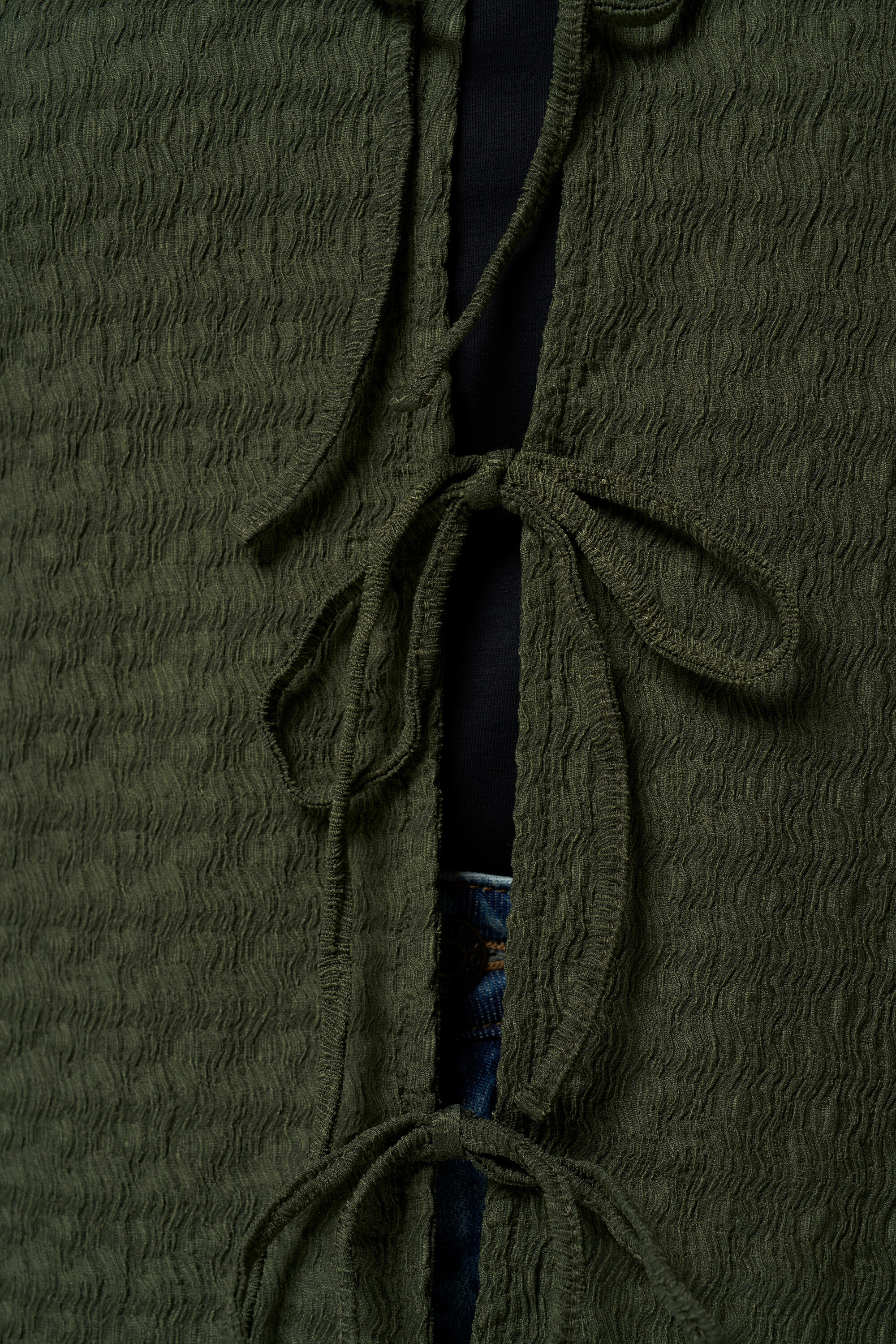 Top met strikjes image number 4