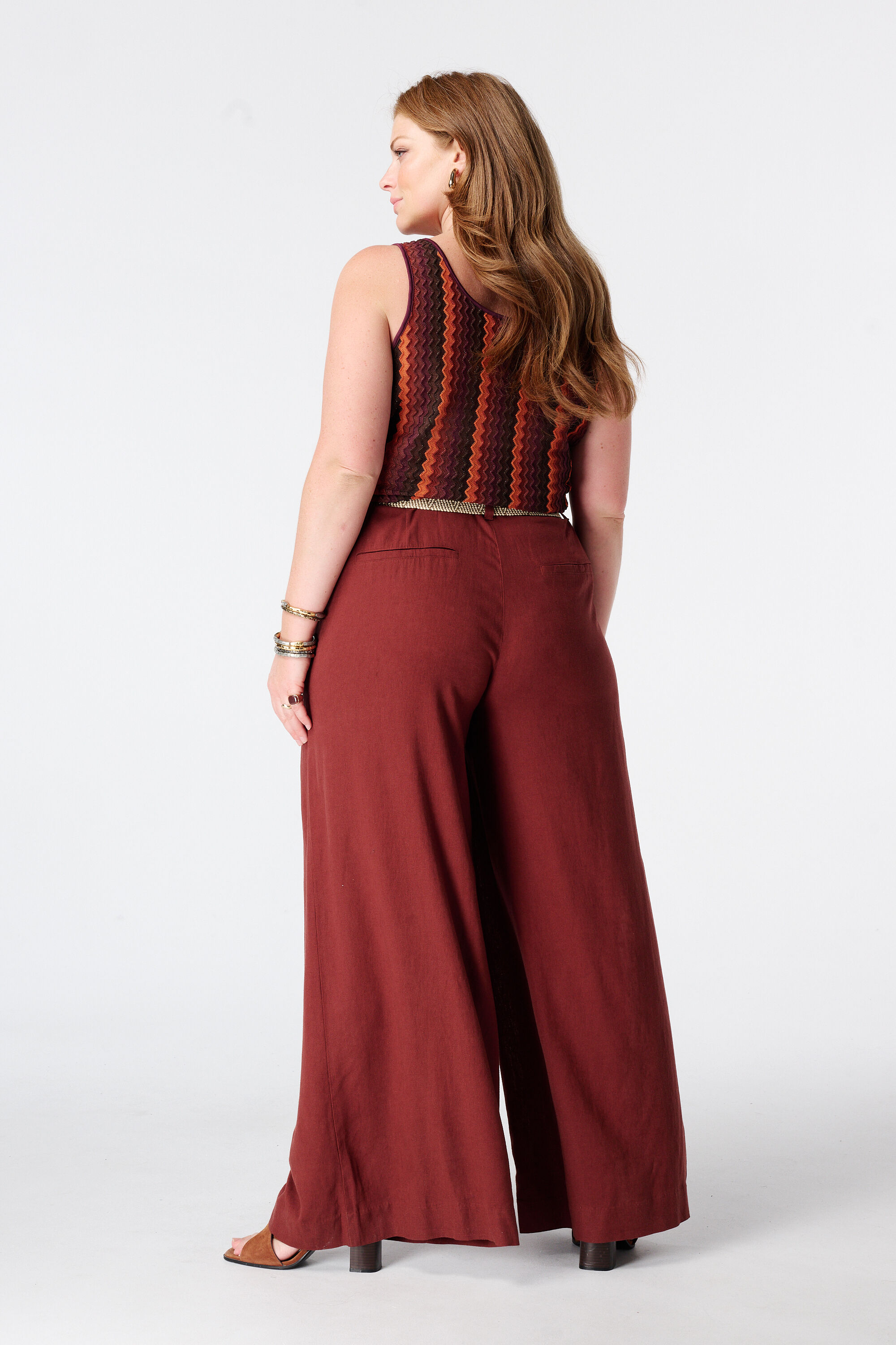 Pantalon wide leg en lin avec ceinture image number 3