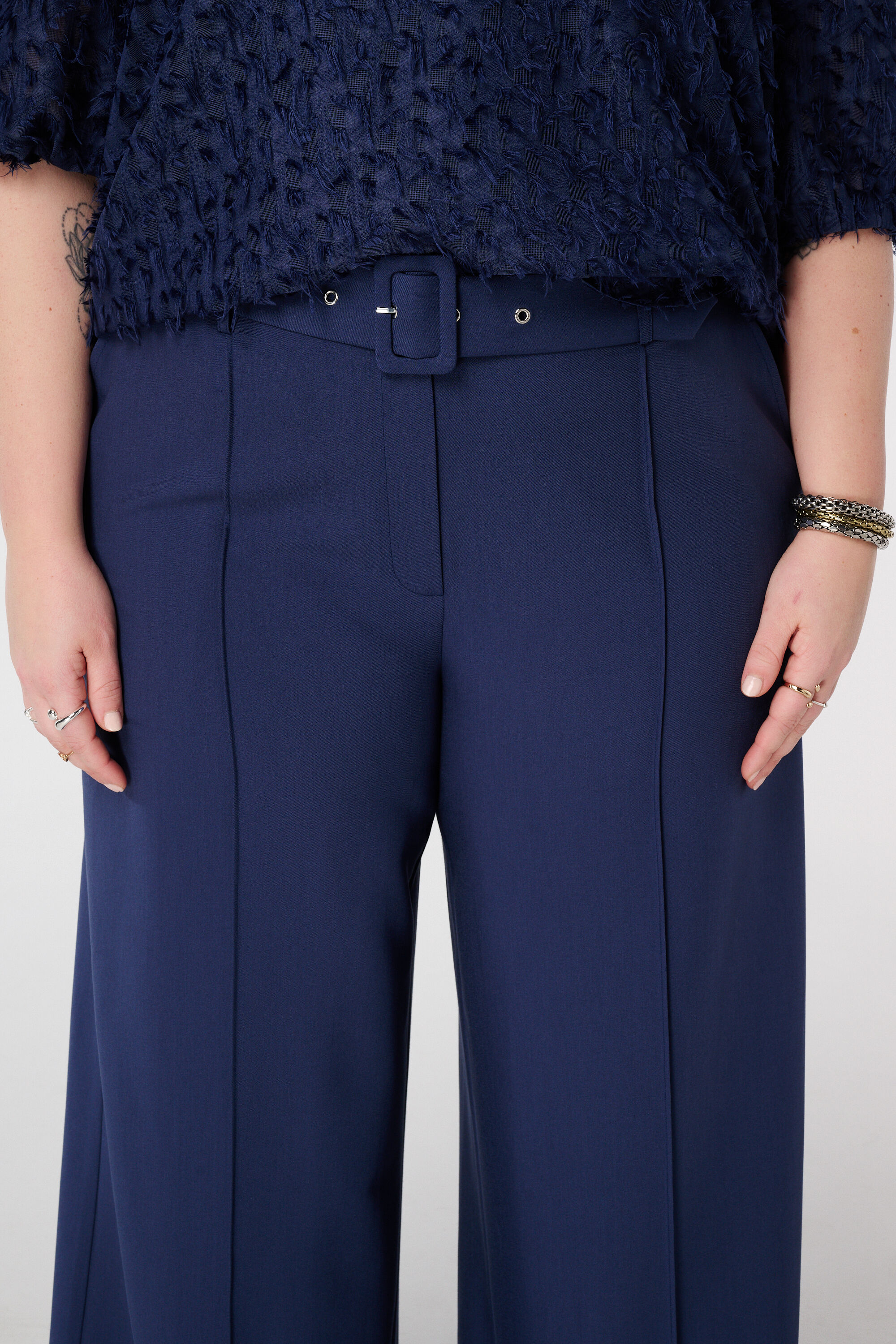 Wide leg broek met ceintuur image number 2