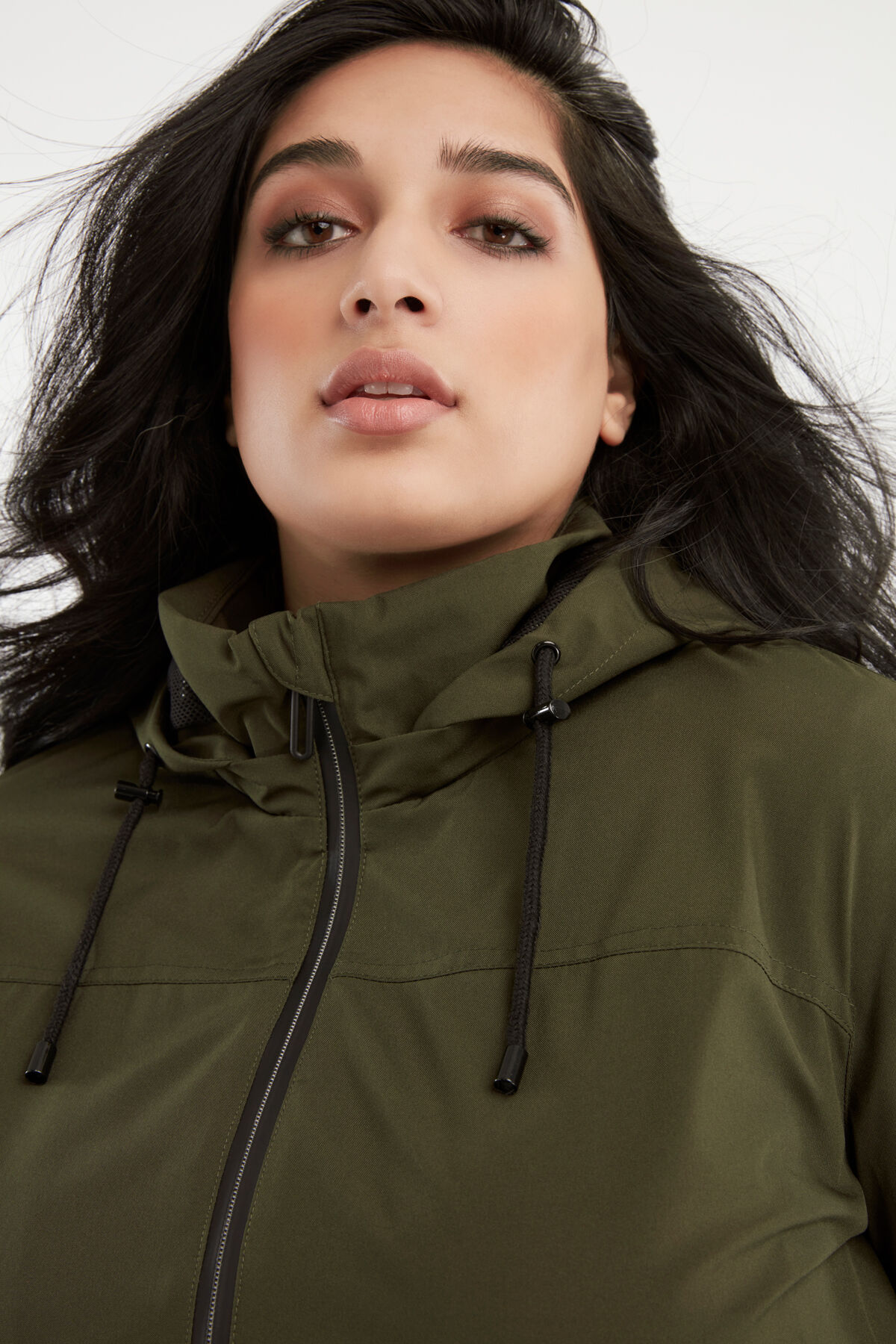 Parka &eacute;l&eacute;gante image number 3