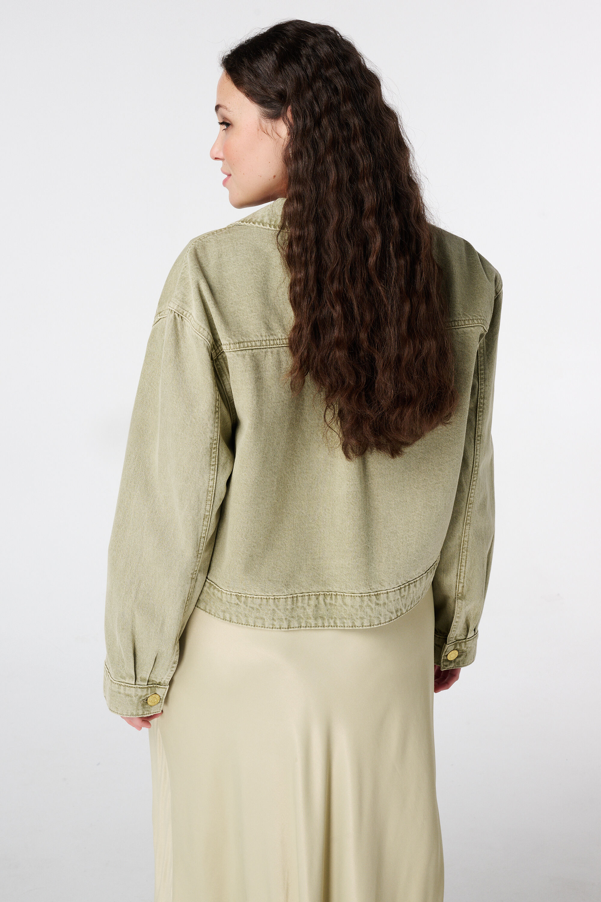 Veste en denim avec fermeture boutonn&eacute;e image number 3