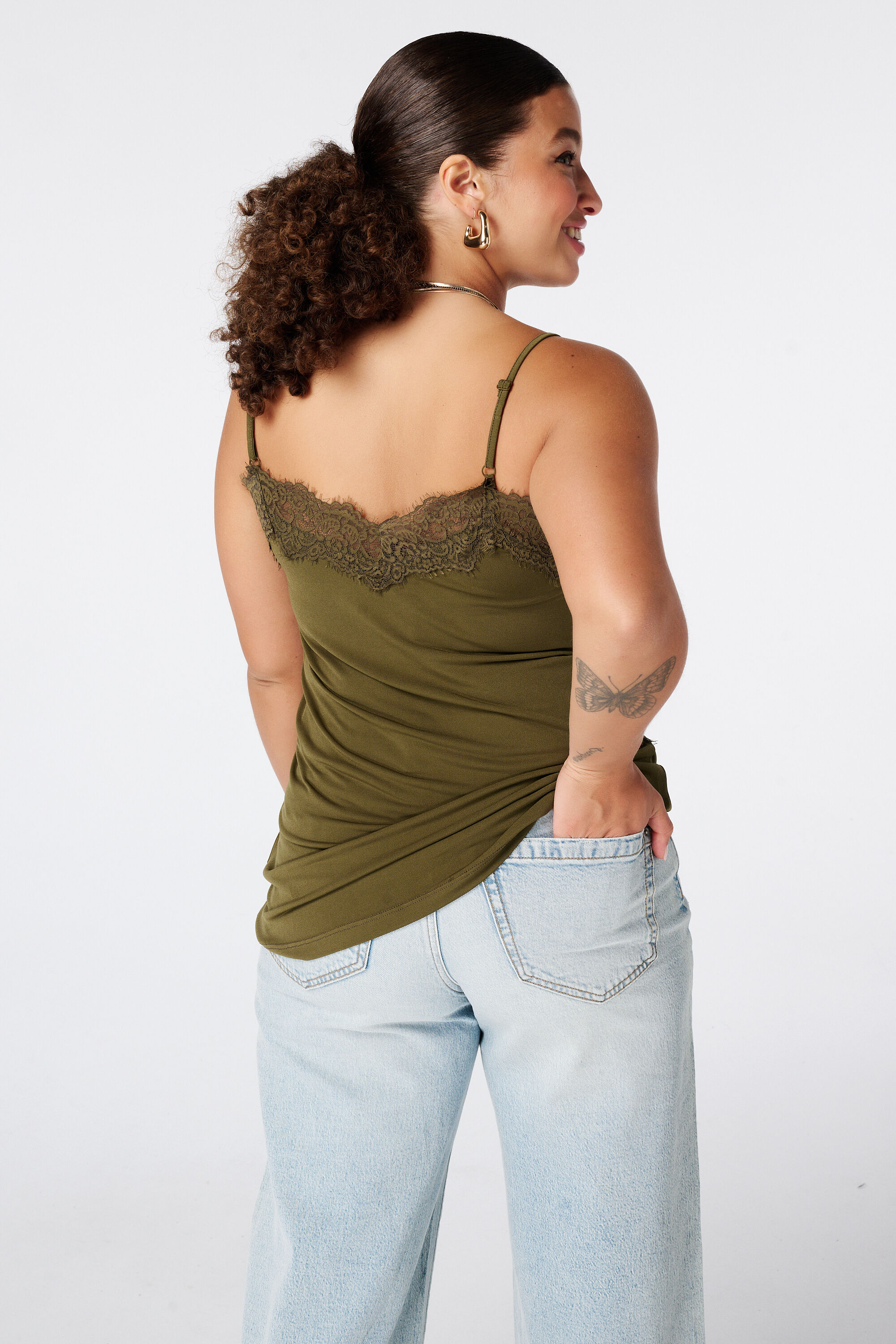 Top longue avec dentelle image number 3