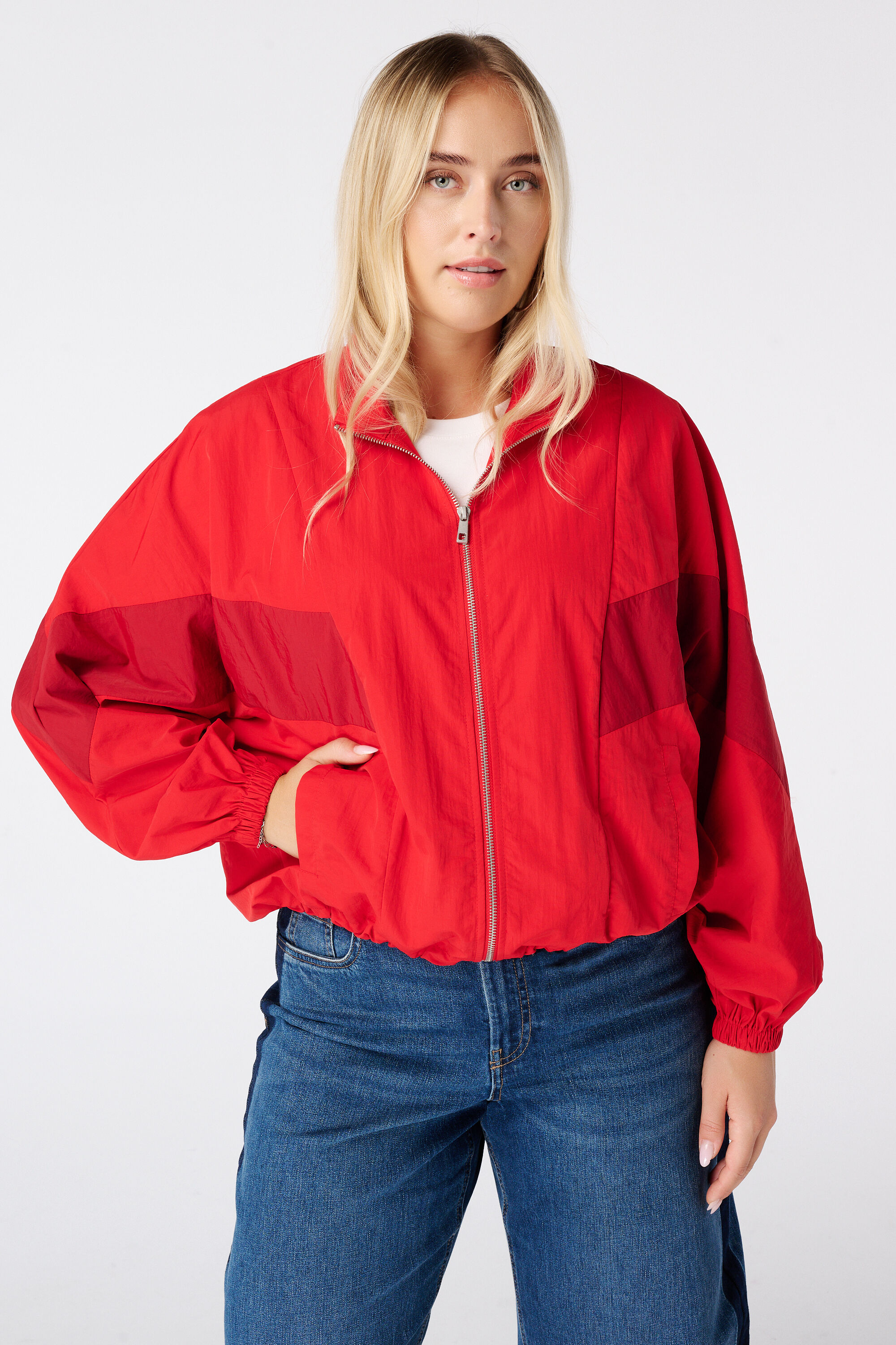 Jasje met sportieve print image number 0