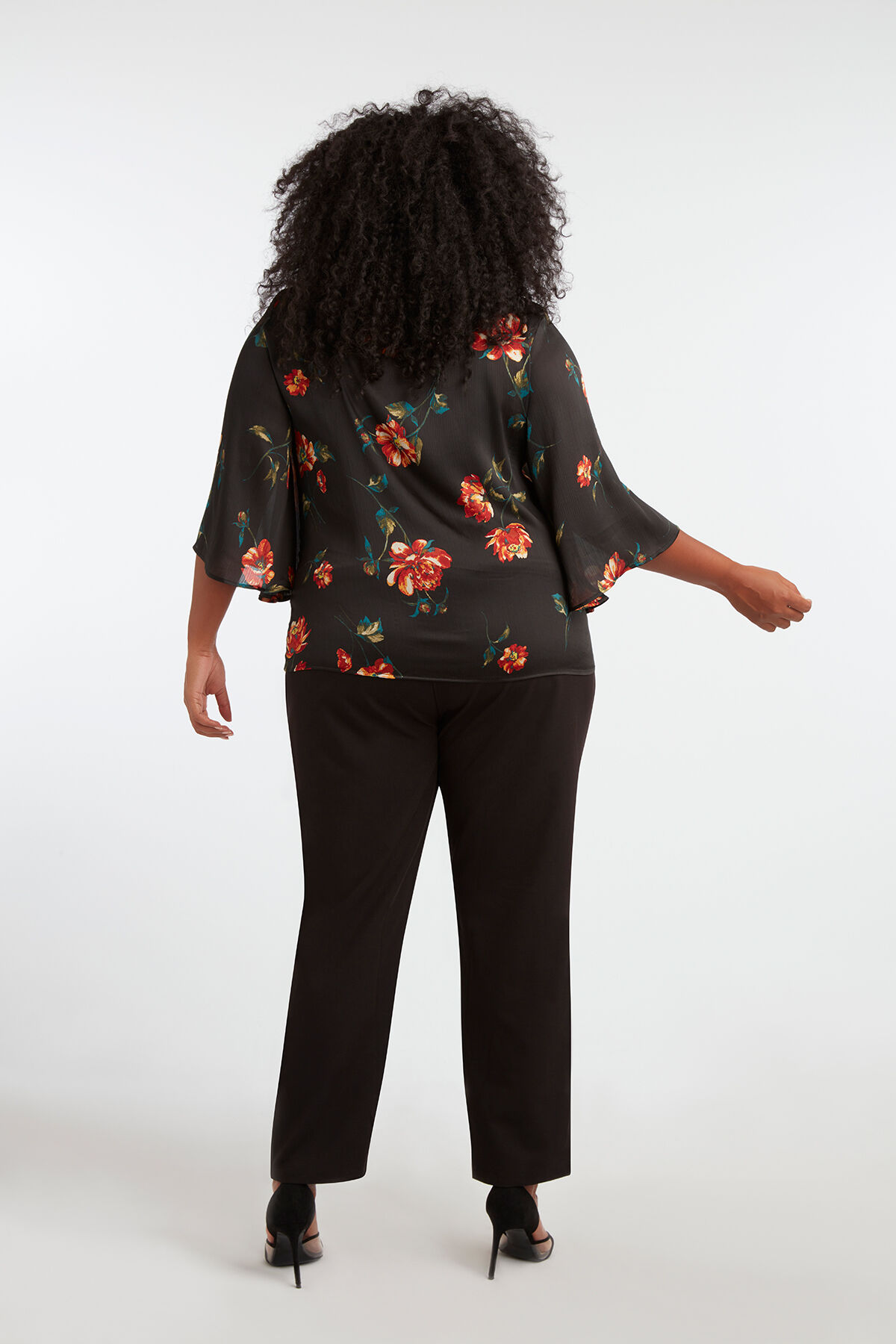 Chemisier &agrave; manches &eacute;vas&eacute;es image number 5