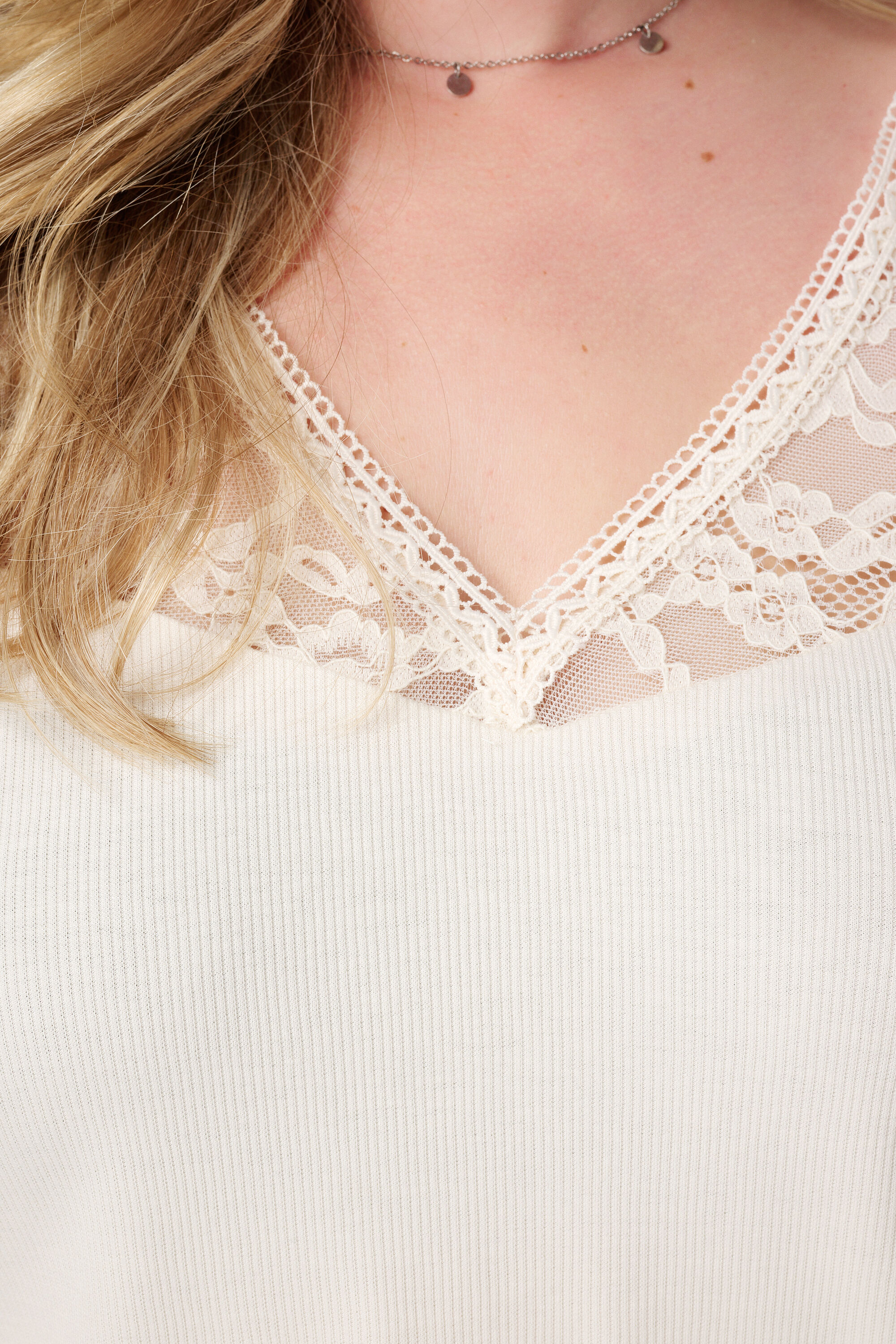 Rib t-shirt met kant  image number 6