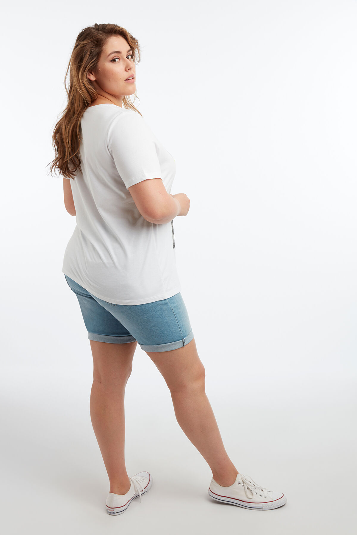 T-shirt met printopdruk en embroidery image number 4