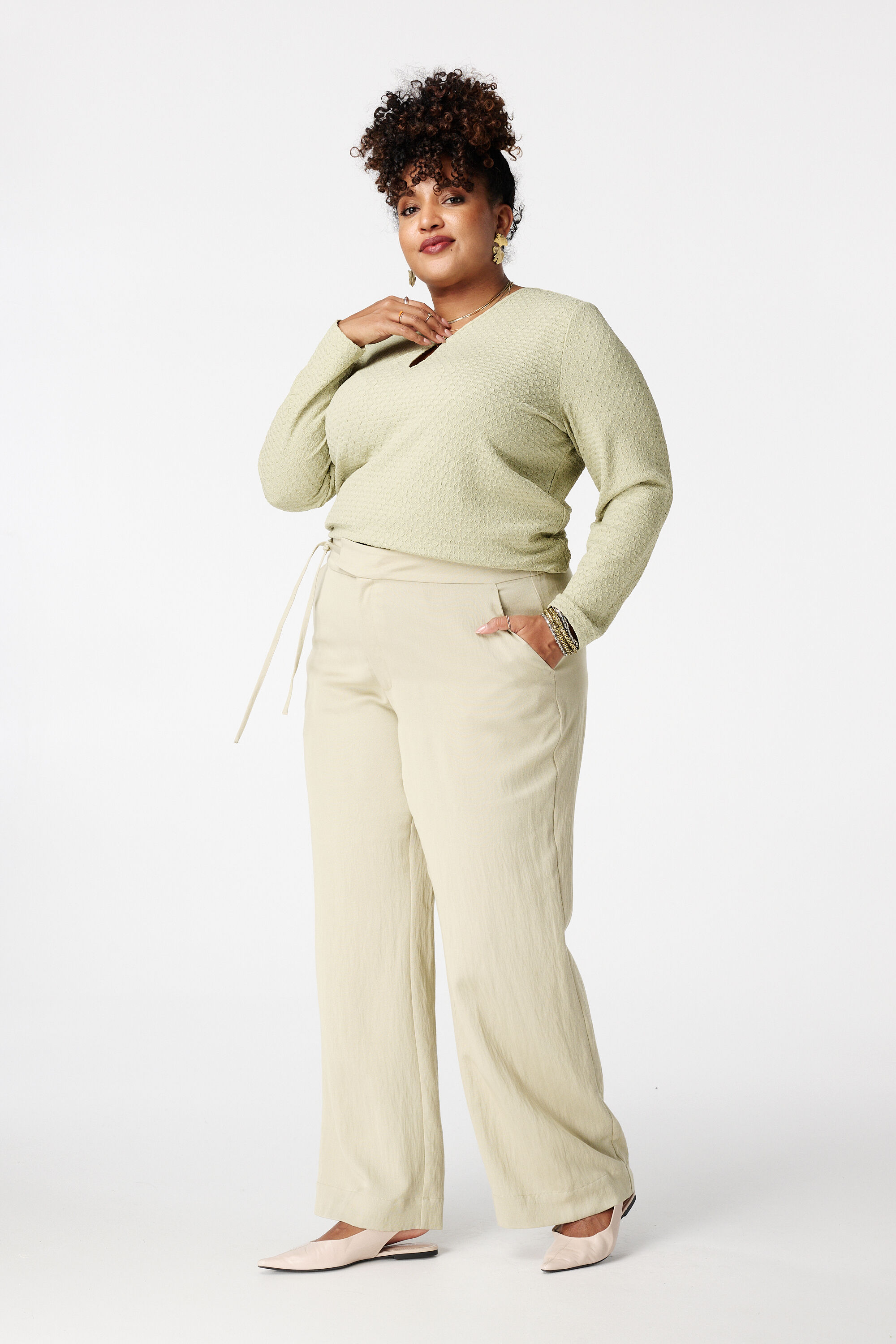 Top met opengewerkt detail image number 5