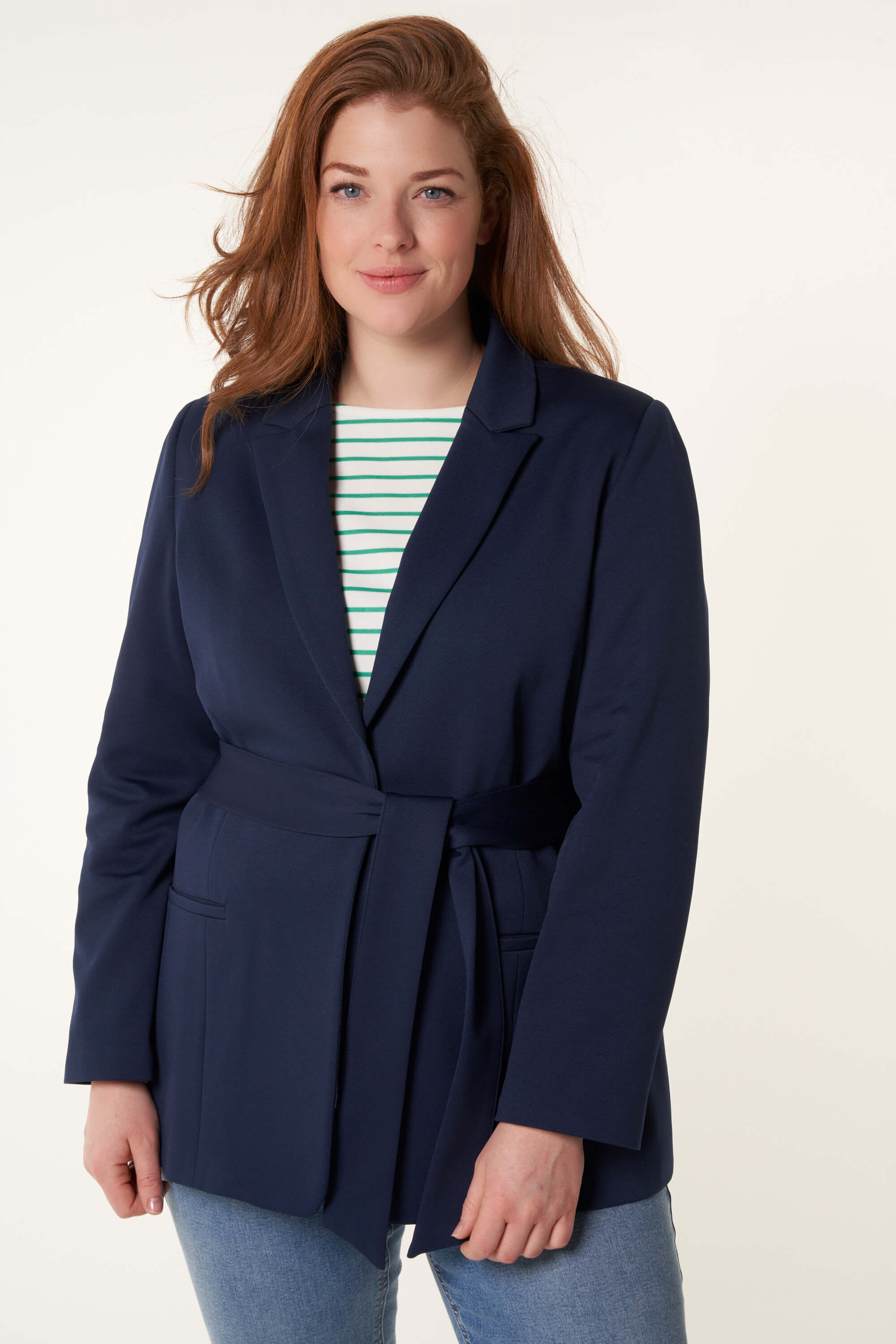 Blazer avec d&eacute;tails image number 6