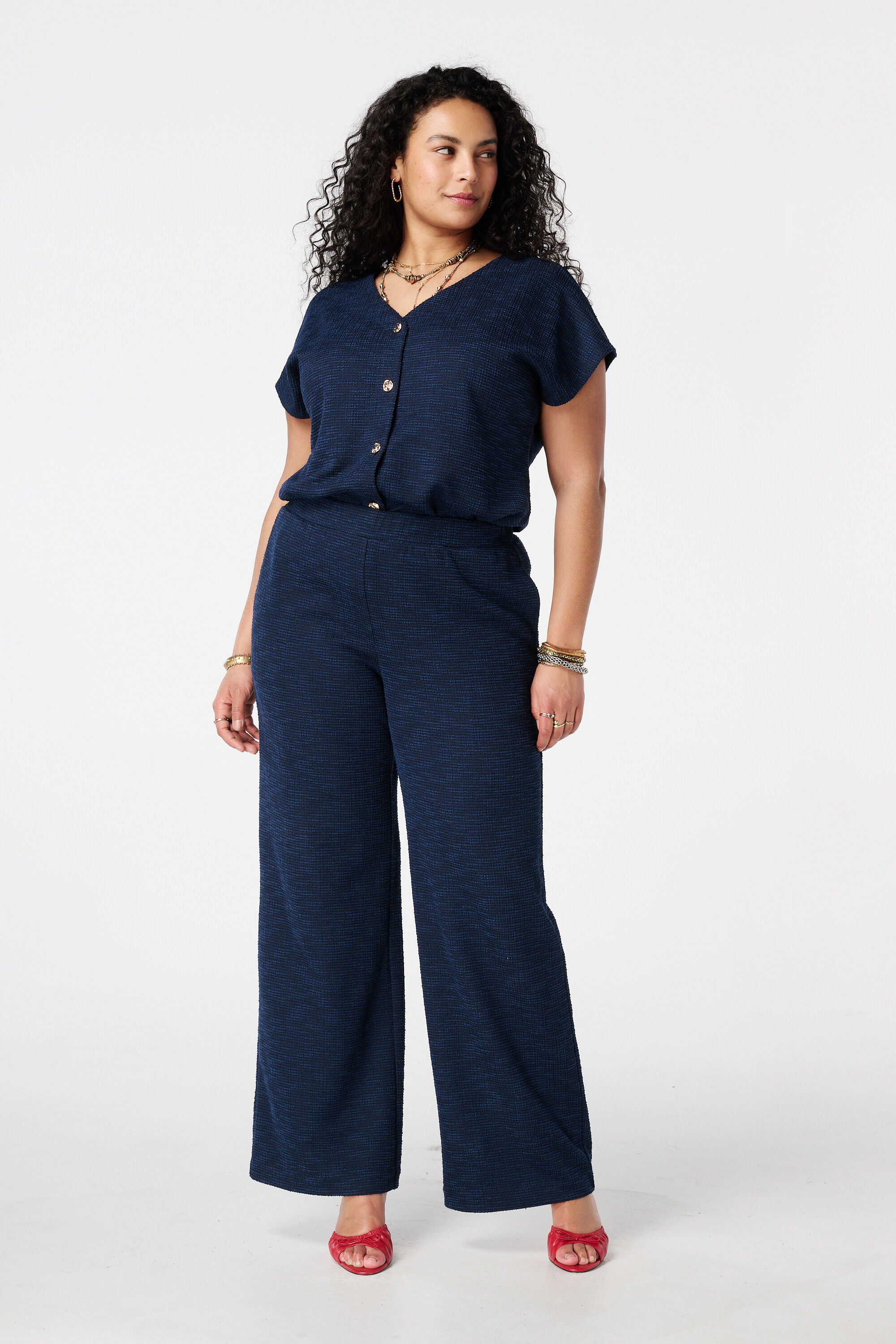 Pantalon wide leg en boucl&eacute;