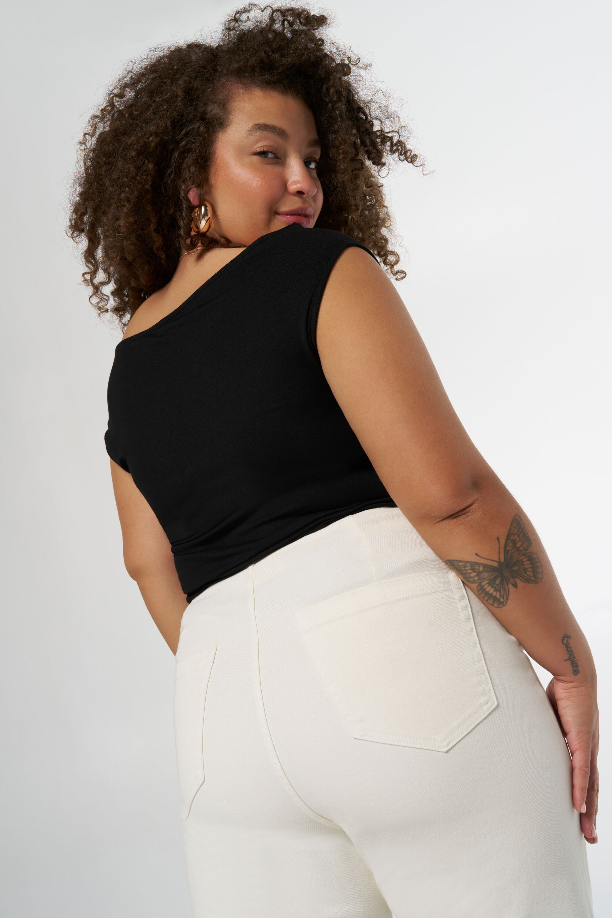 Wide leg broek met gouden knopen image number 4