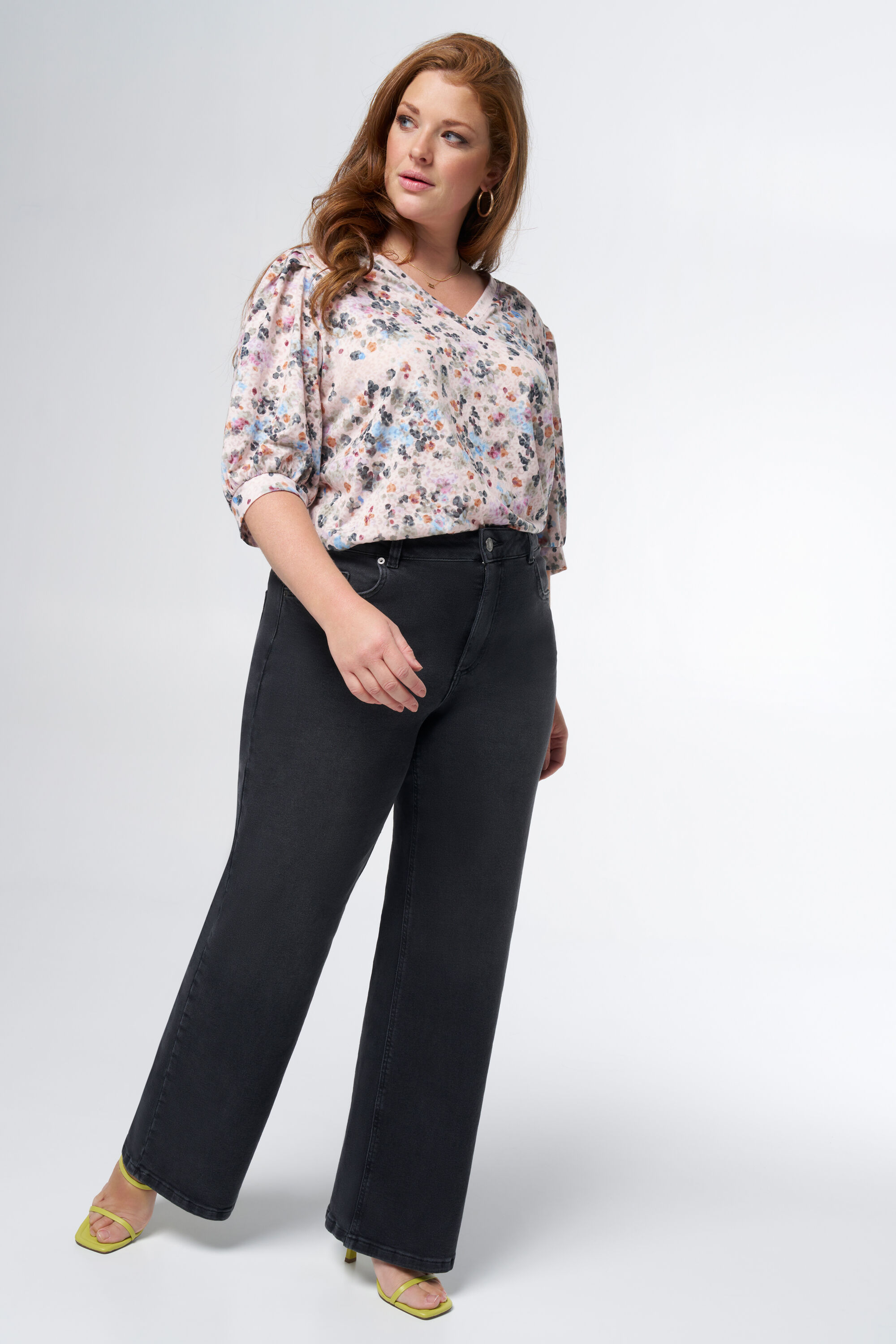 Wide leg jeans IVY image number 6