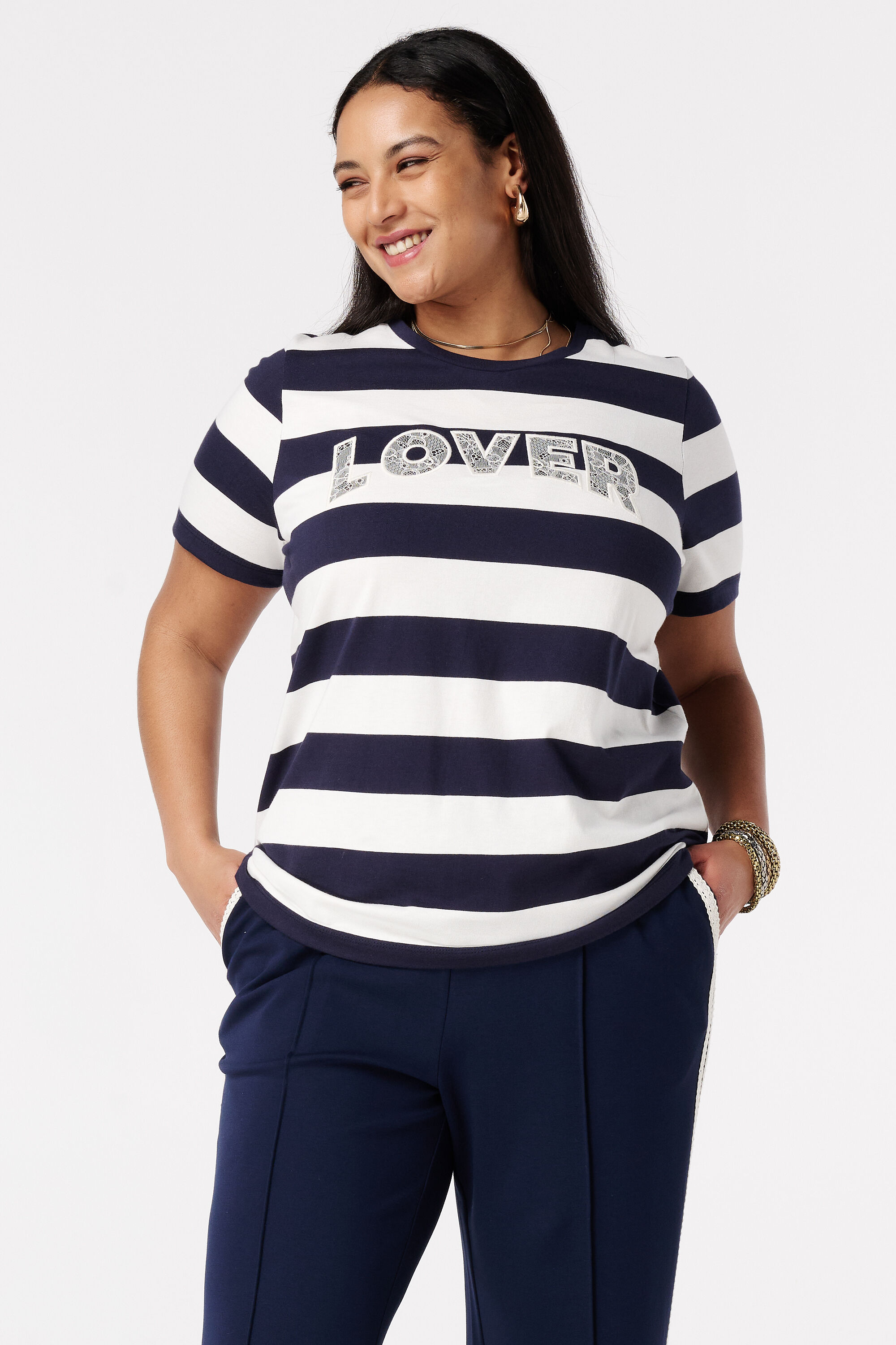 Gestreept t-shirt met kanten tekst