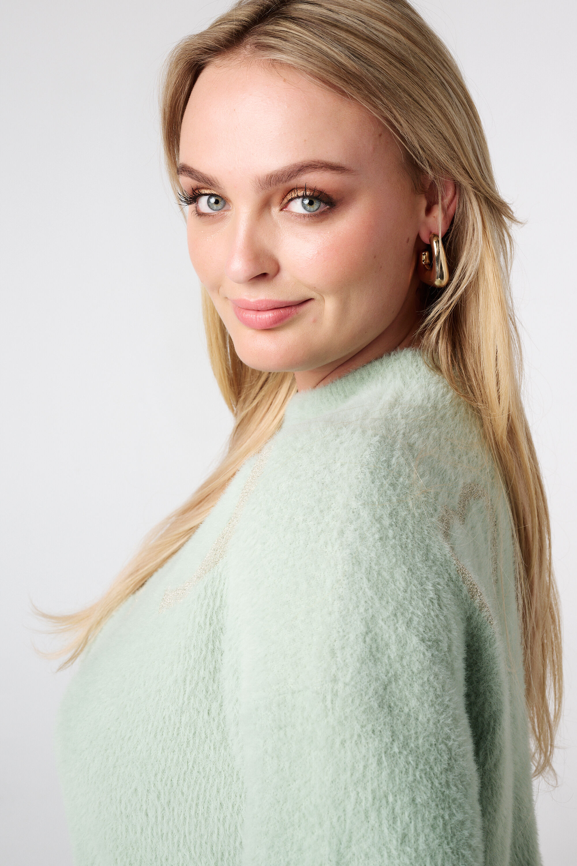 Zachte trui met hartjes image number 4