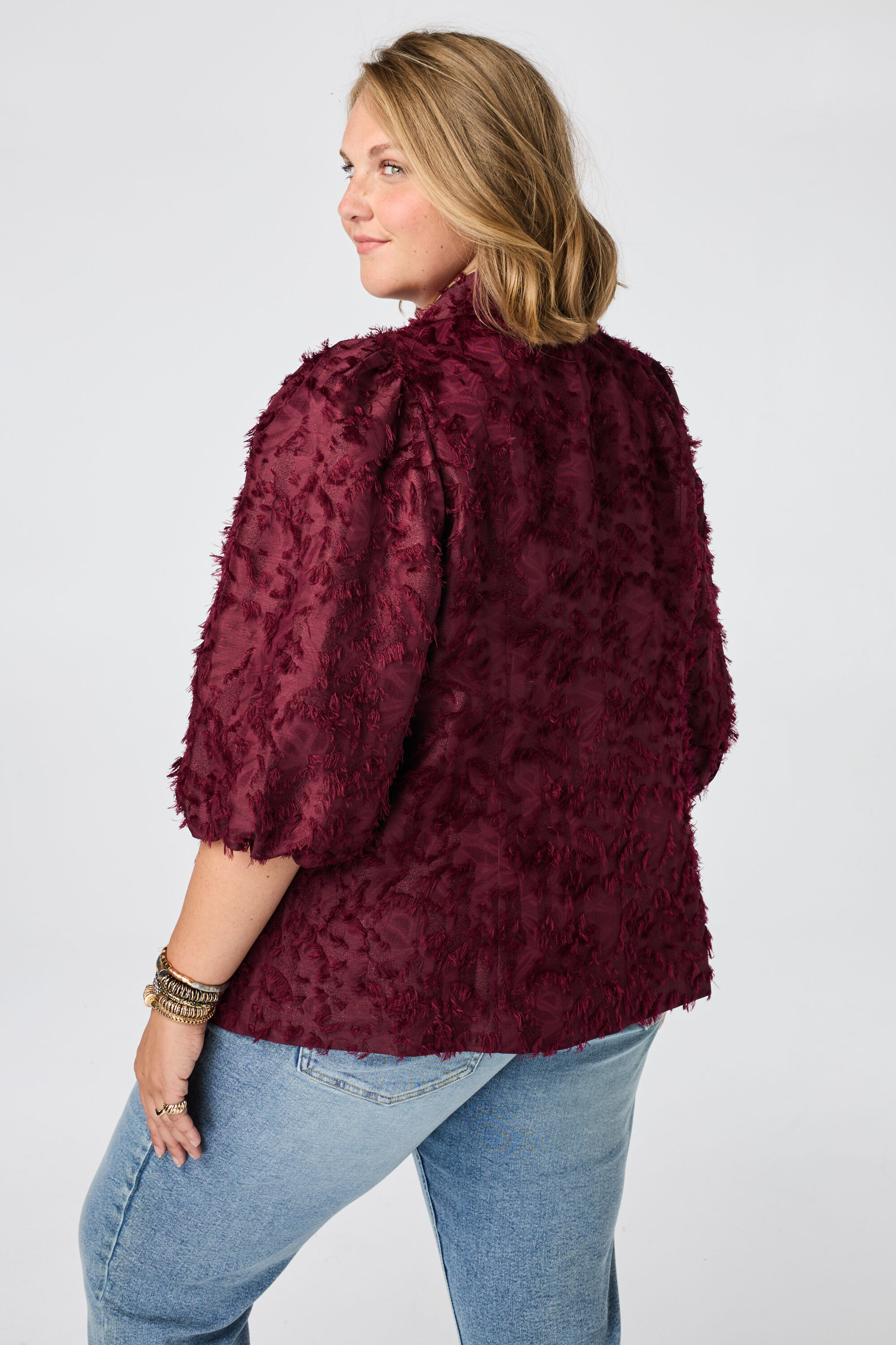 Fluffy blazer met pofmouwen image number 3