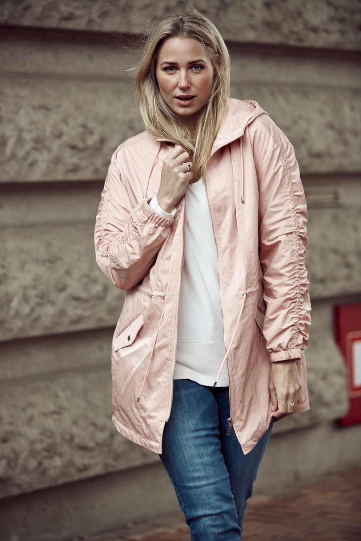 Parka avec manches pliss&eacute;es image number 4